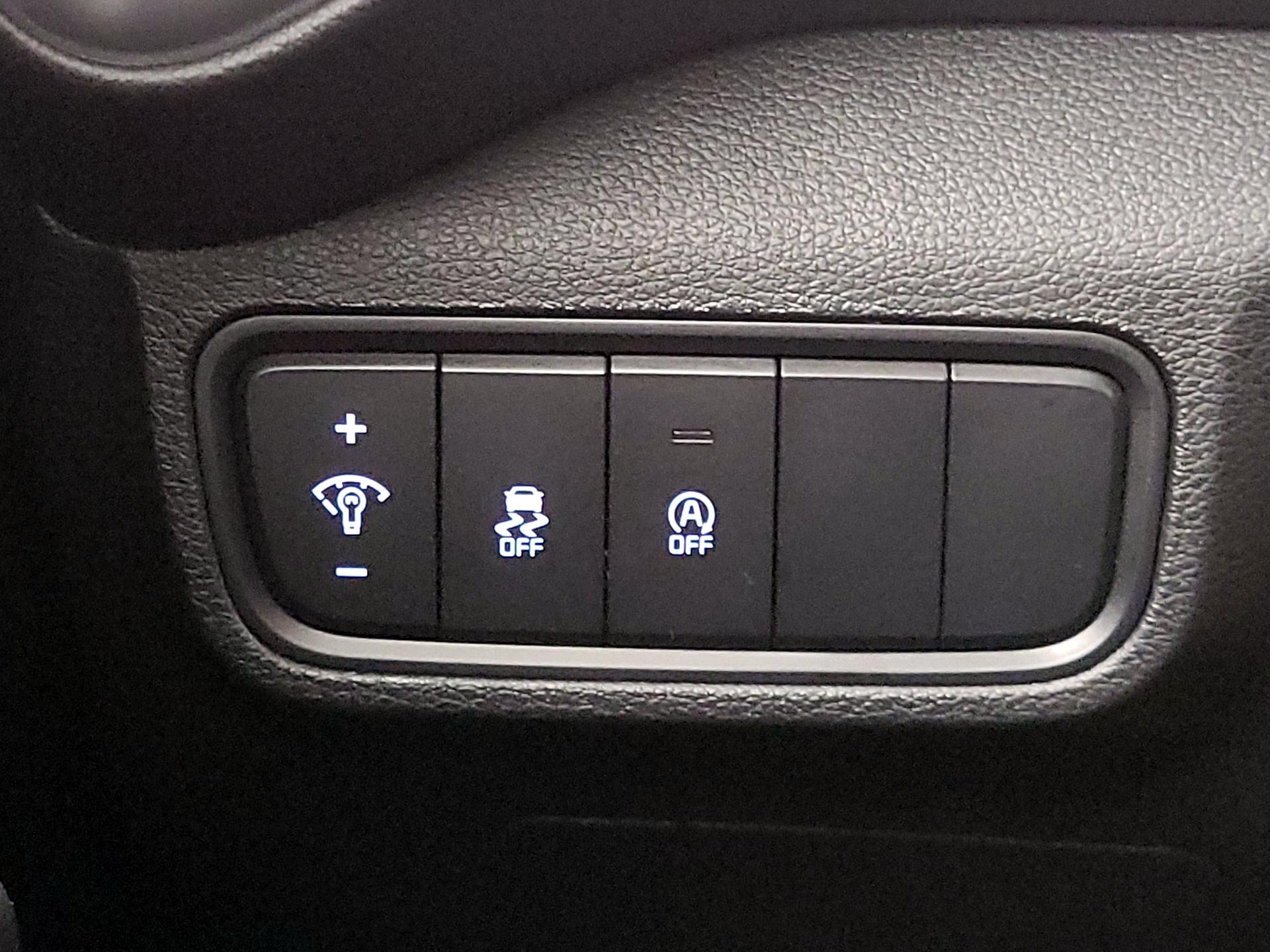 Thumbnail: 2023 Kia Soul - 13