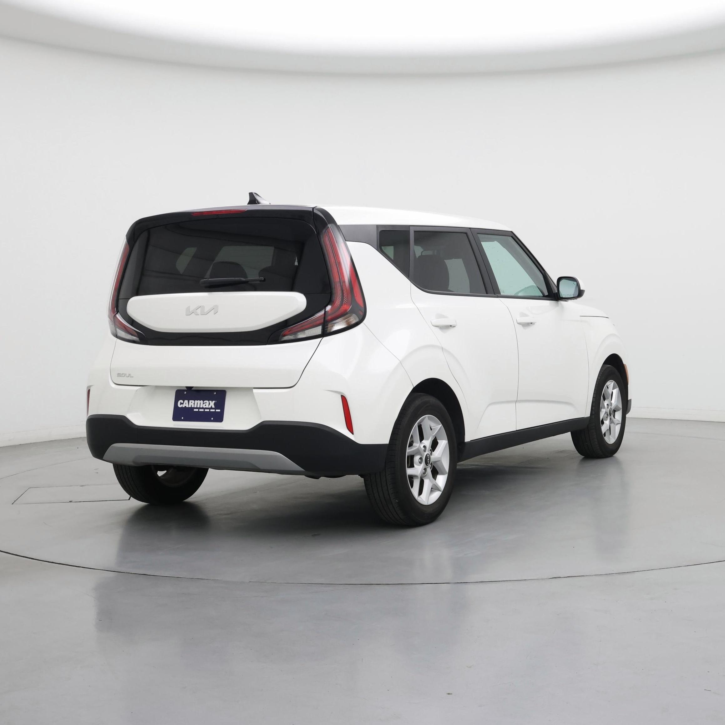 Thumbnail: 2023 Kia Soul - 8