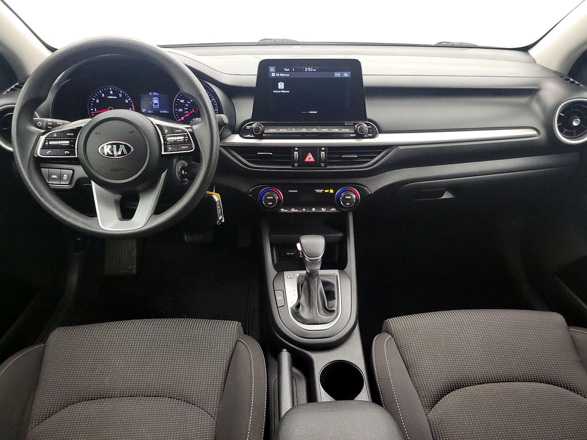 Thumbnail: 2019 Kia Forte - 9