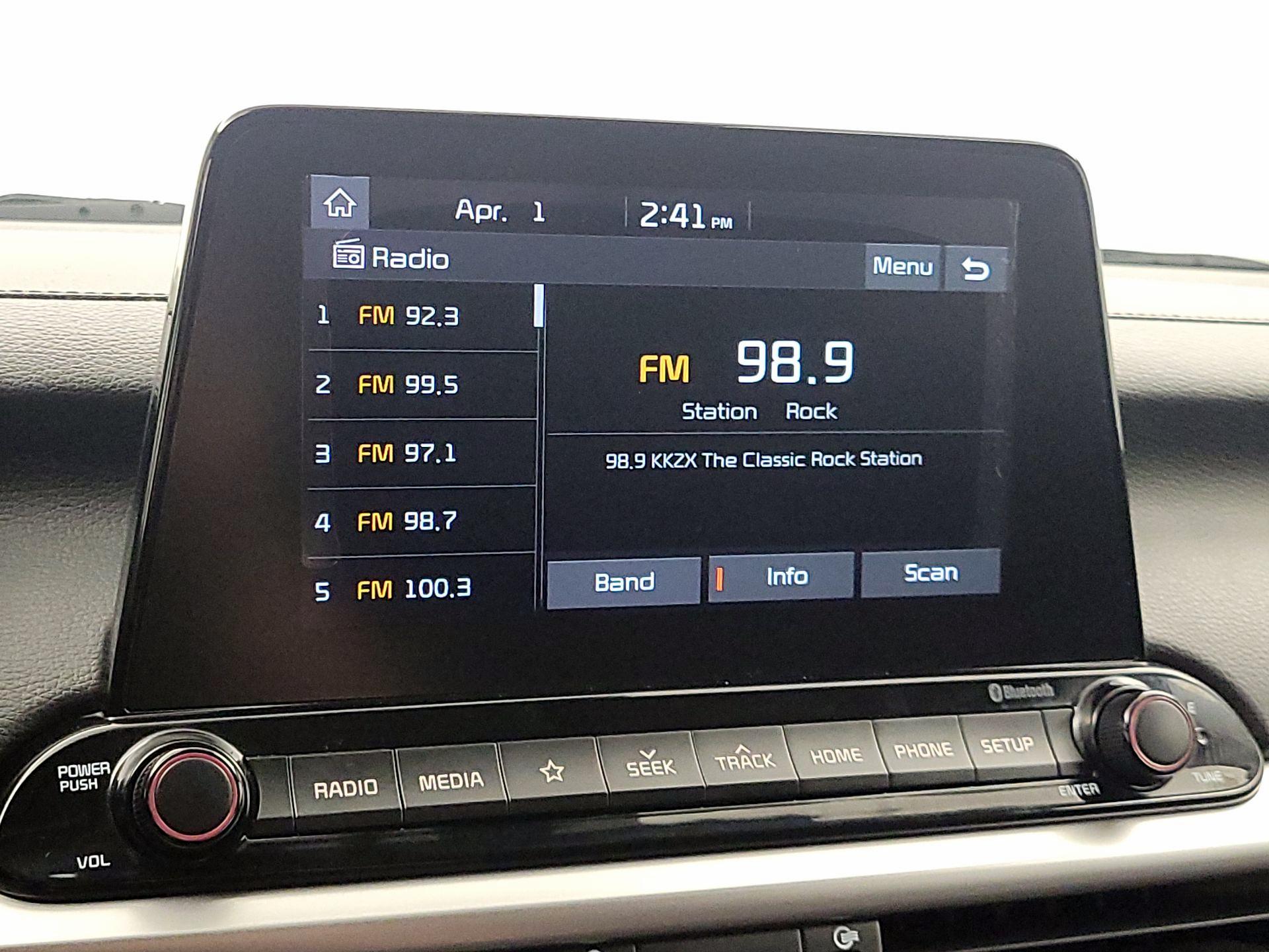 Thumbnail: 2019 Kia Forte - 15