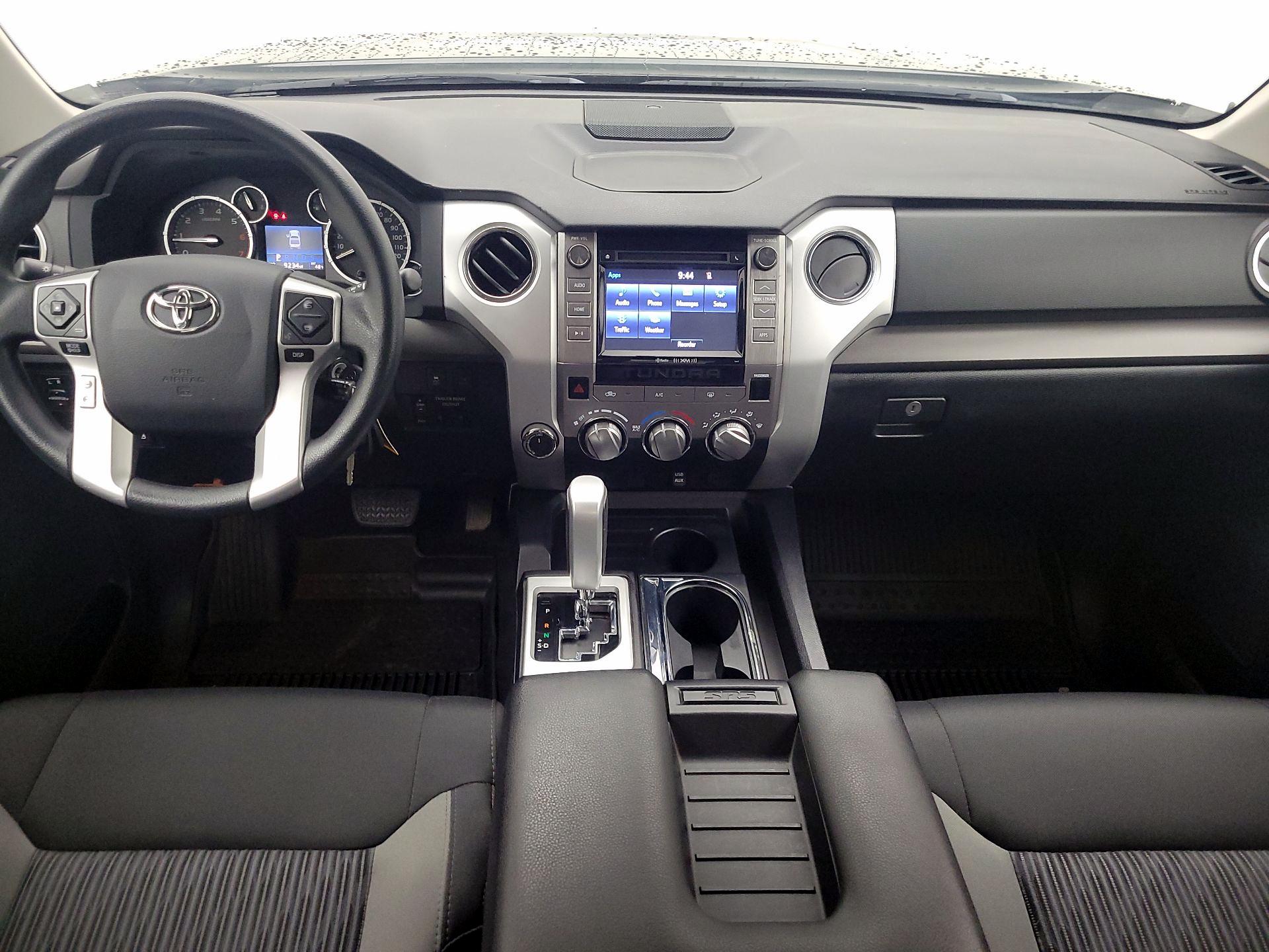 Thumbnail: 2017 Toyota Tundra - 9