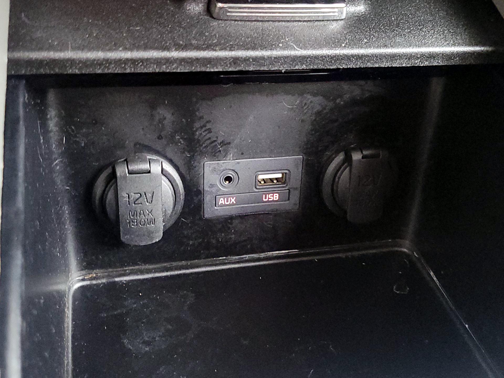 Thumbnail: 2016 Kia Forte - 17