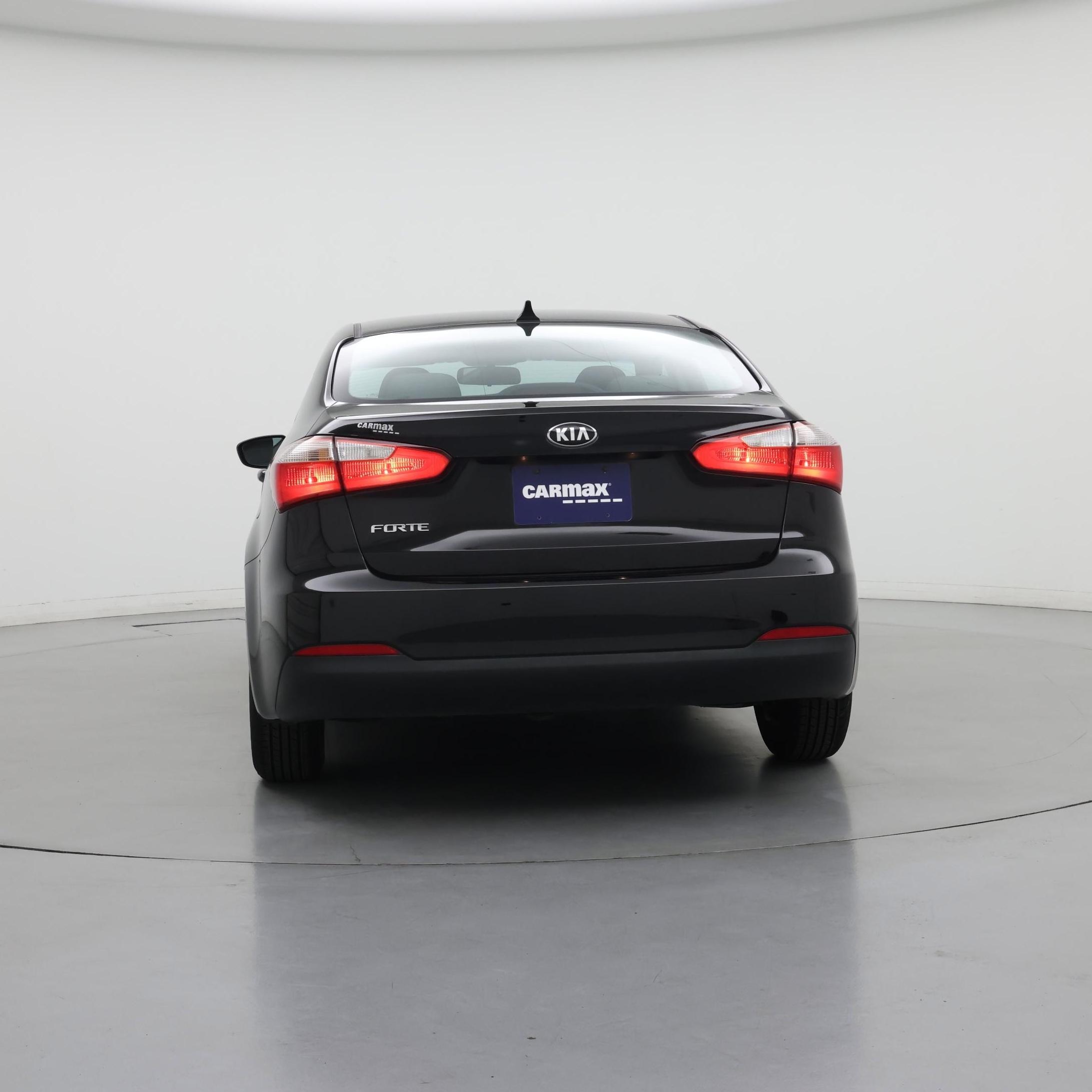 Thumbnail: 2016 Kia Forte - 6