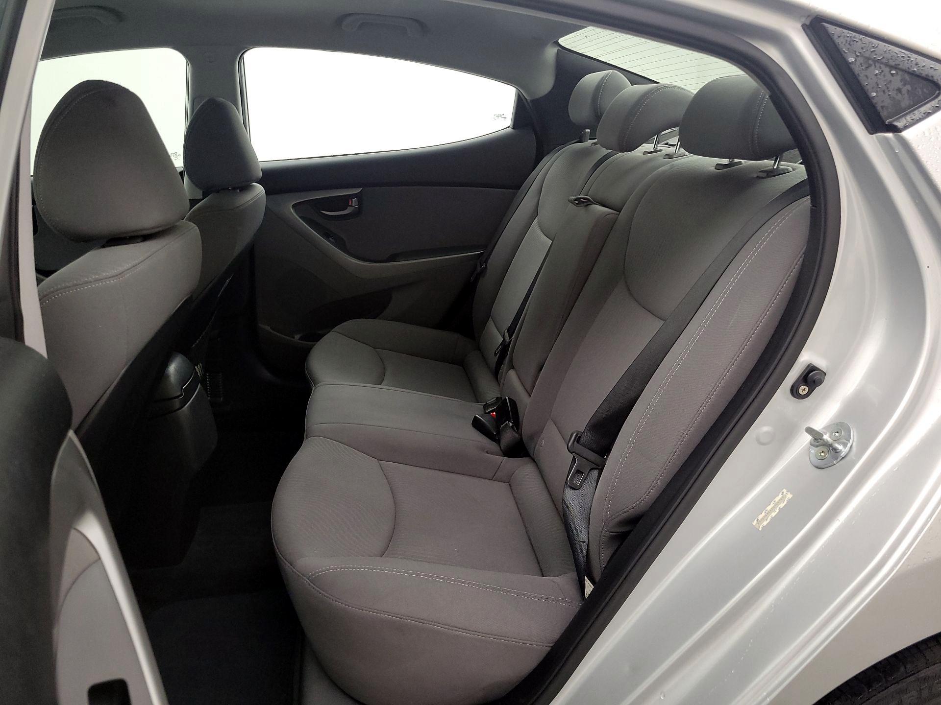 Thumbnail: 2014 Hyundai Elantra - 19