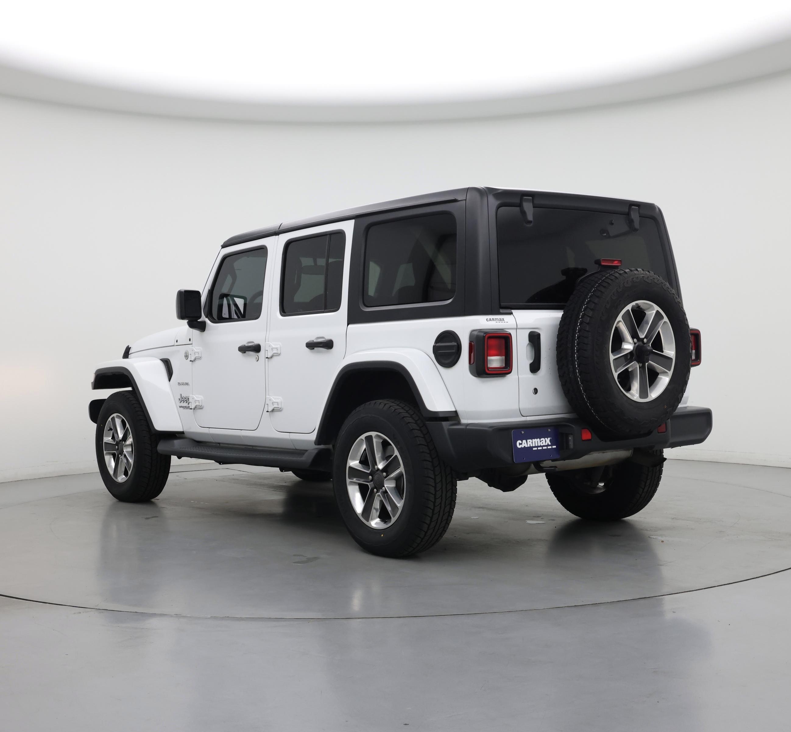 Thumbnail: 2019 Jeep Wrangler - 2