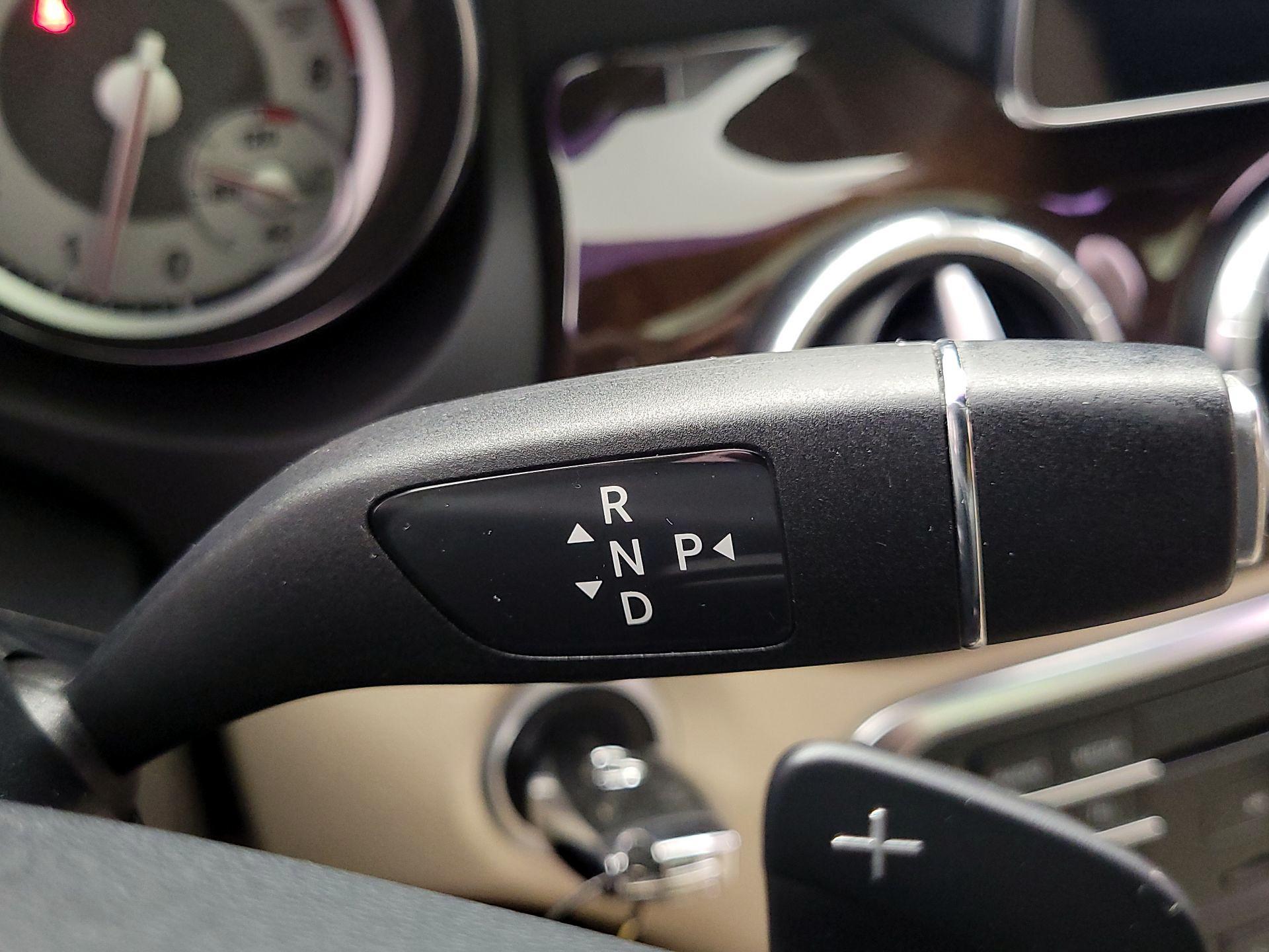 Thumbnail: 2015 Mercedes-Benz CLA - 18