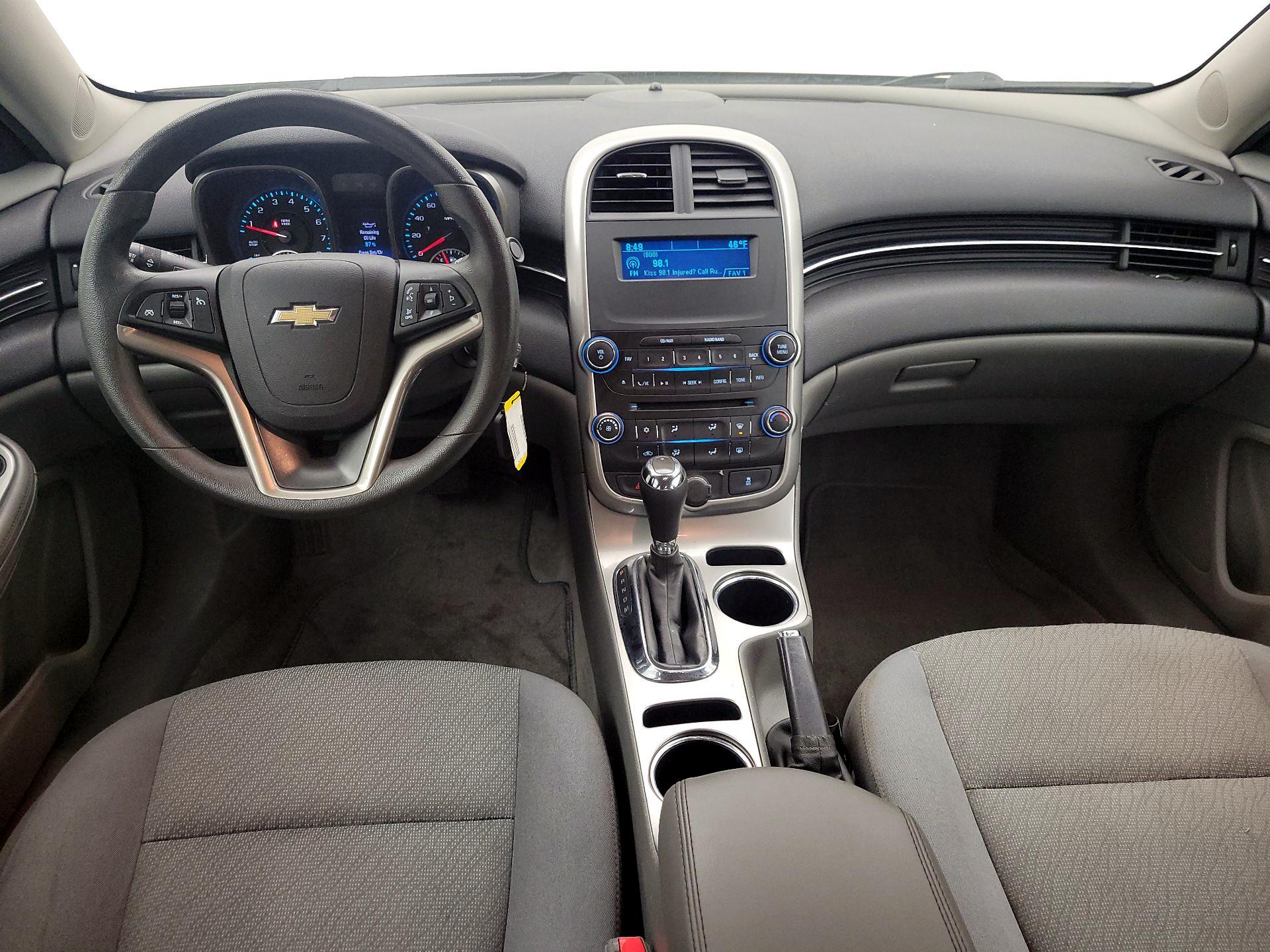 Thumbnail: 2016 Chevrolet Malibu - 9