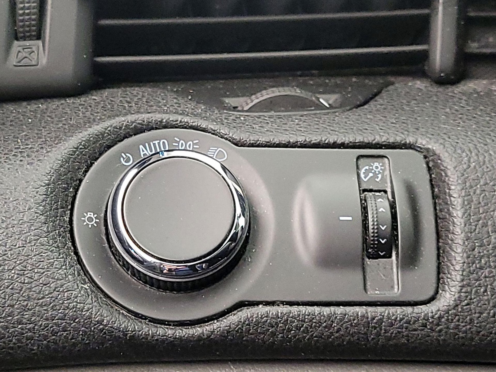 2016 Chevrolet Malibu Limited 1LS - Photo 14