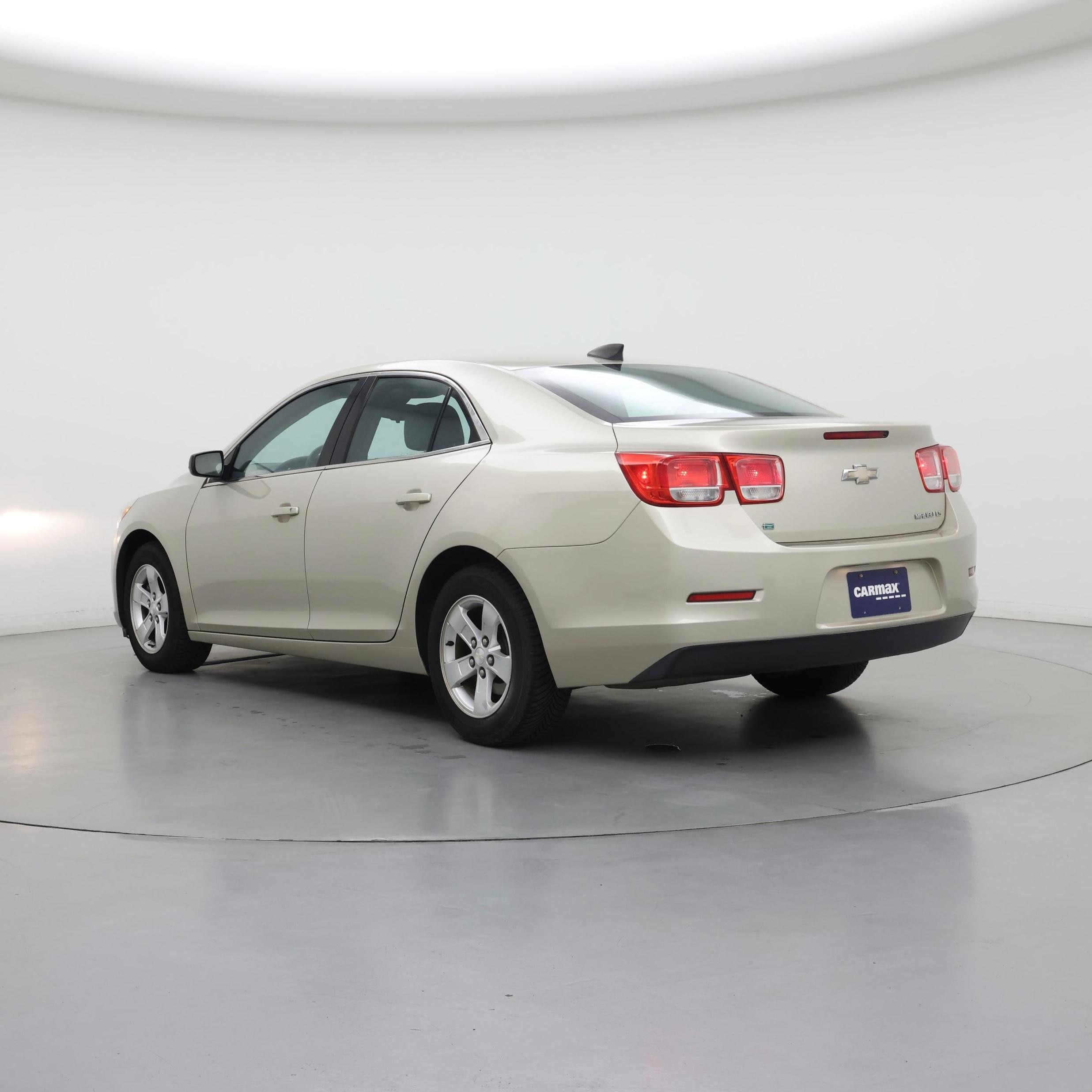 Thumbnail: 2016 Chevrolet Malibu - 2