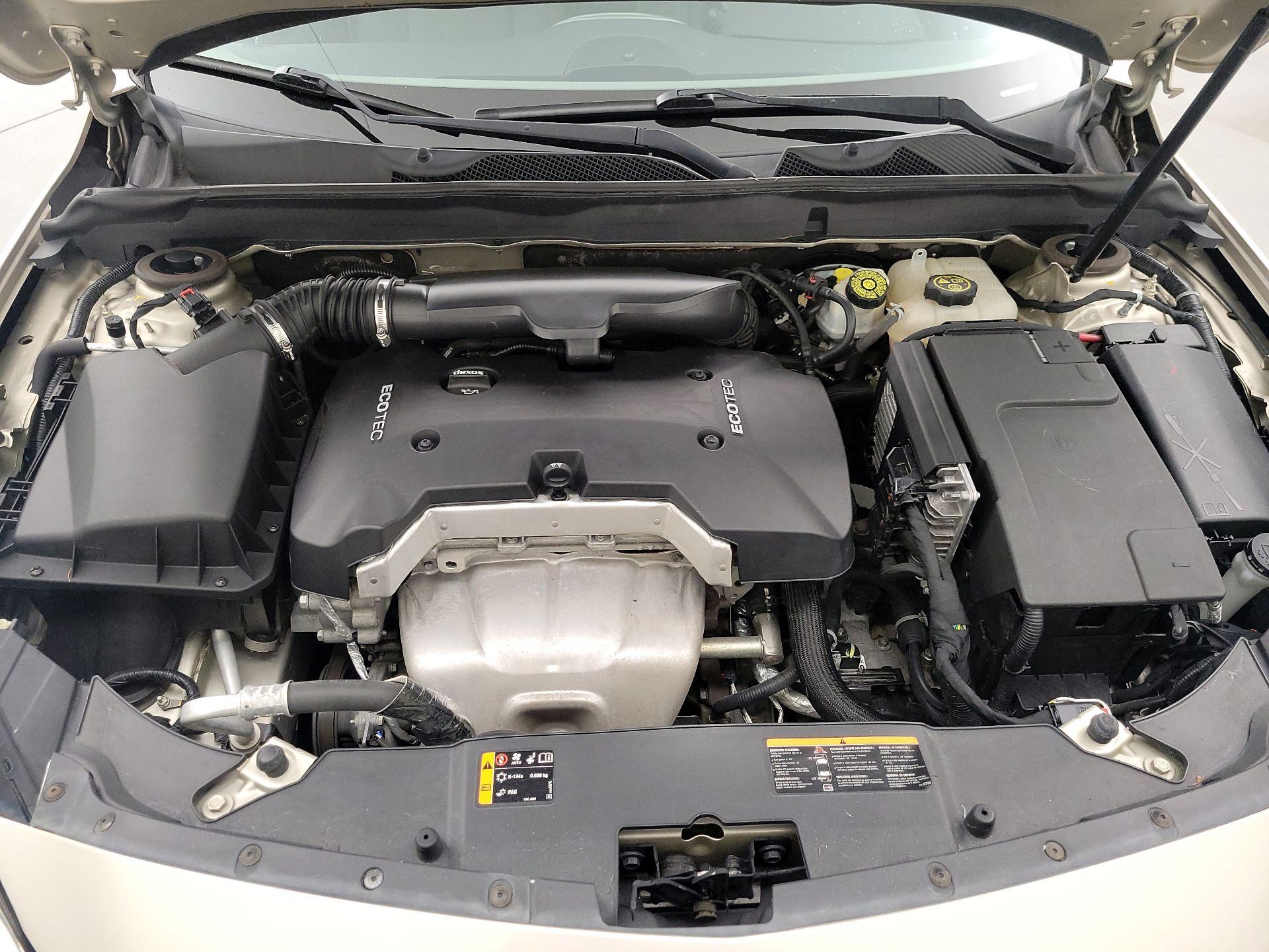 Thumbnail: 2016 Chevrolet Malibu - 20