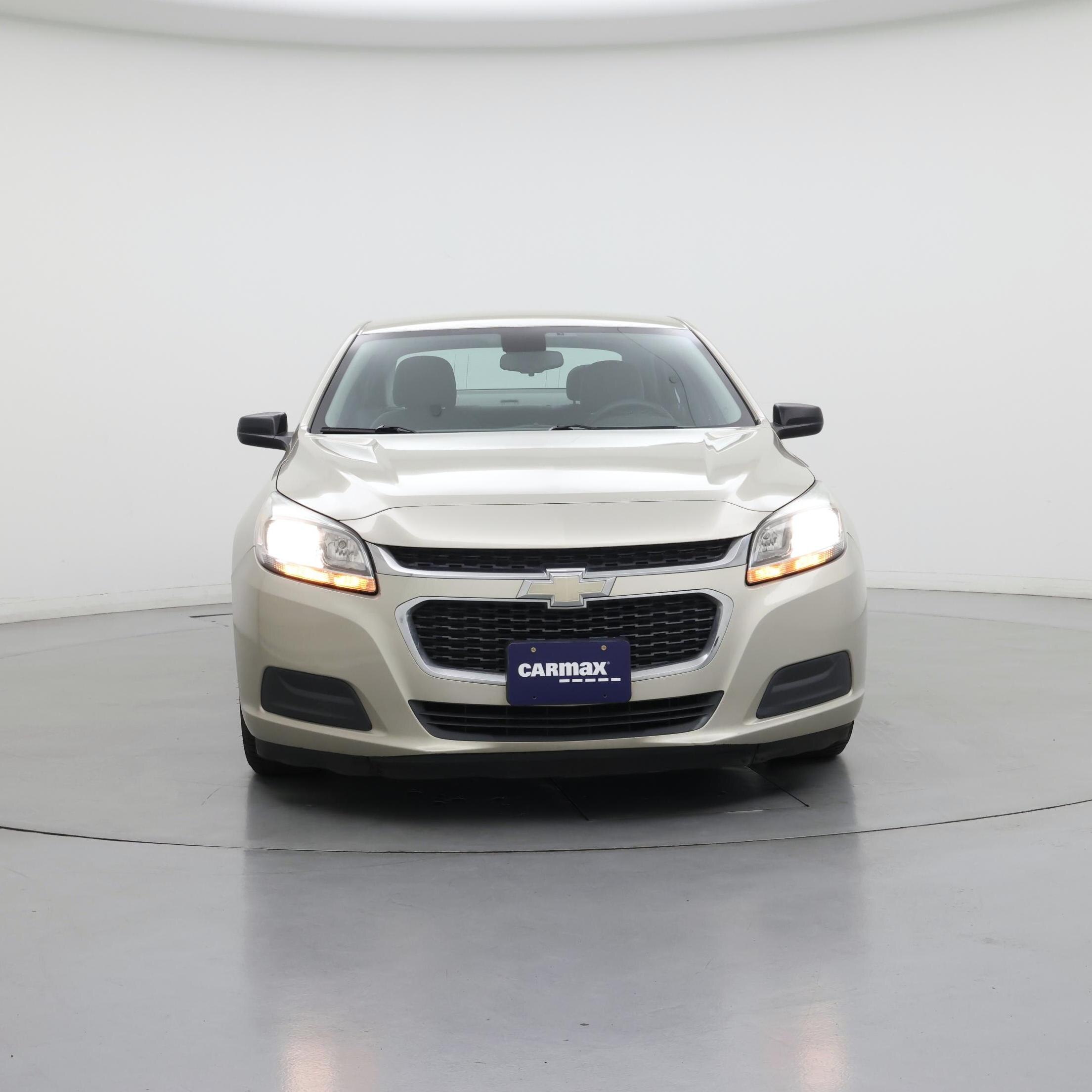 Thumbnail: 2016 Chevrolet Malibu - 5