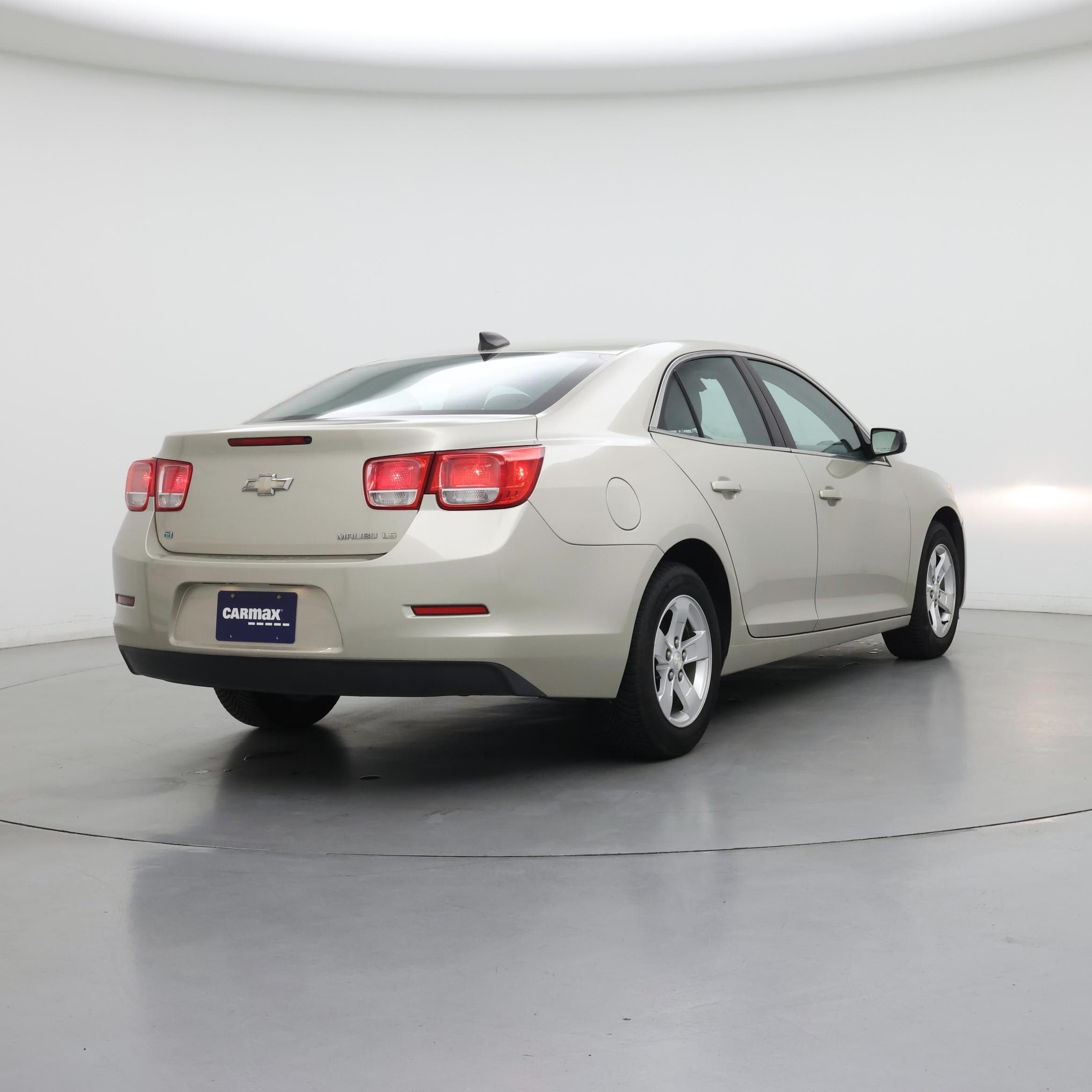 Thumbnail: 2016 Chevrolet Malibu - 8