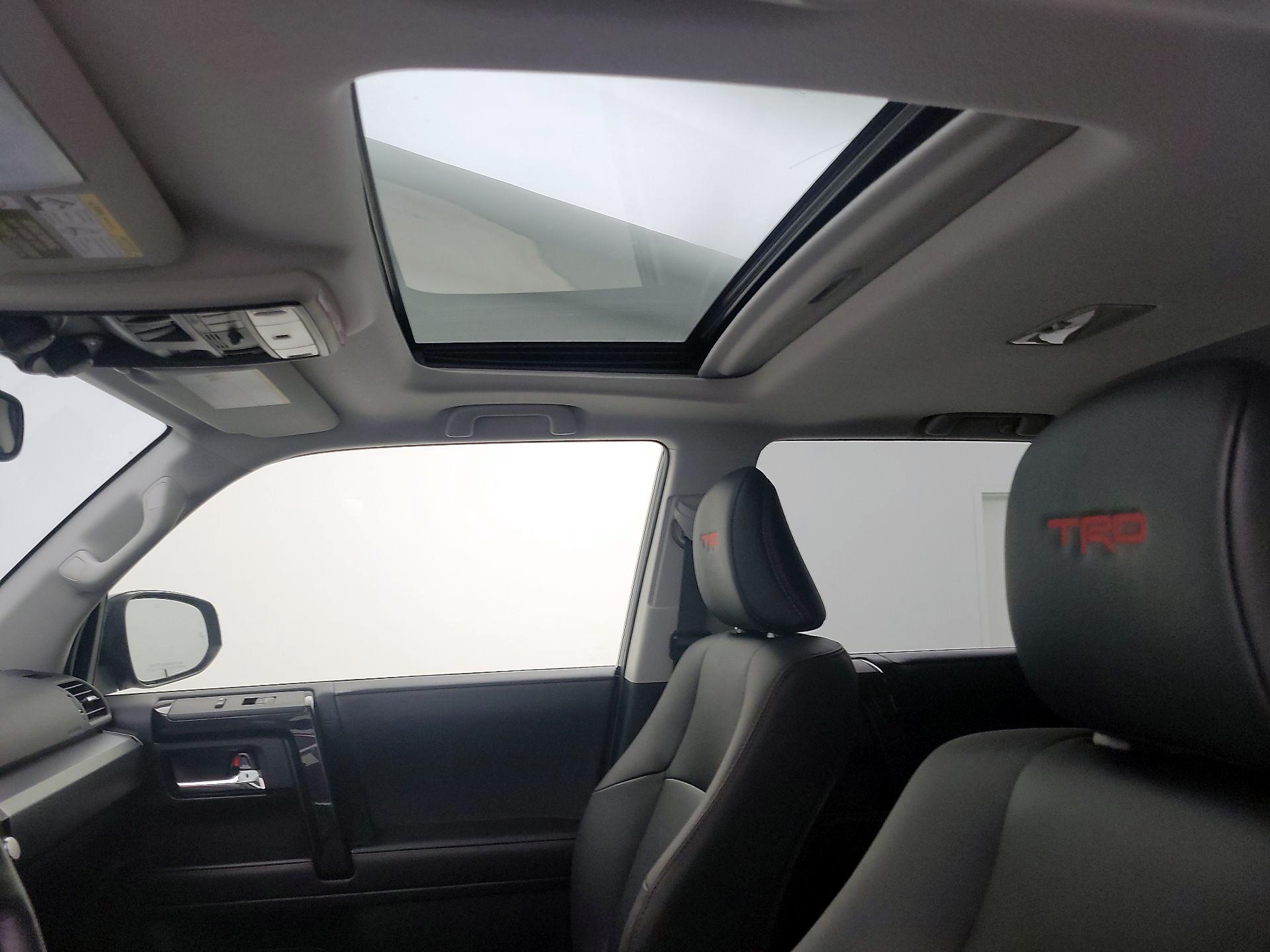 Thumbnail: 2024 Toyota 4Runner - 20