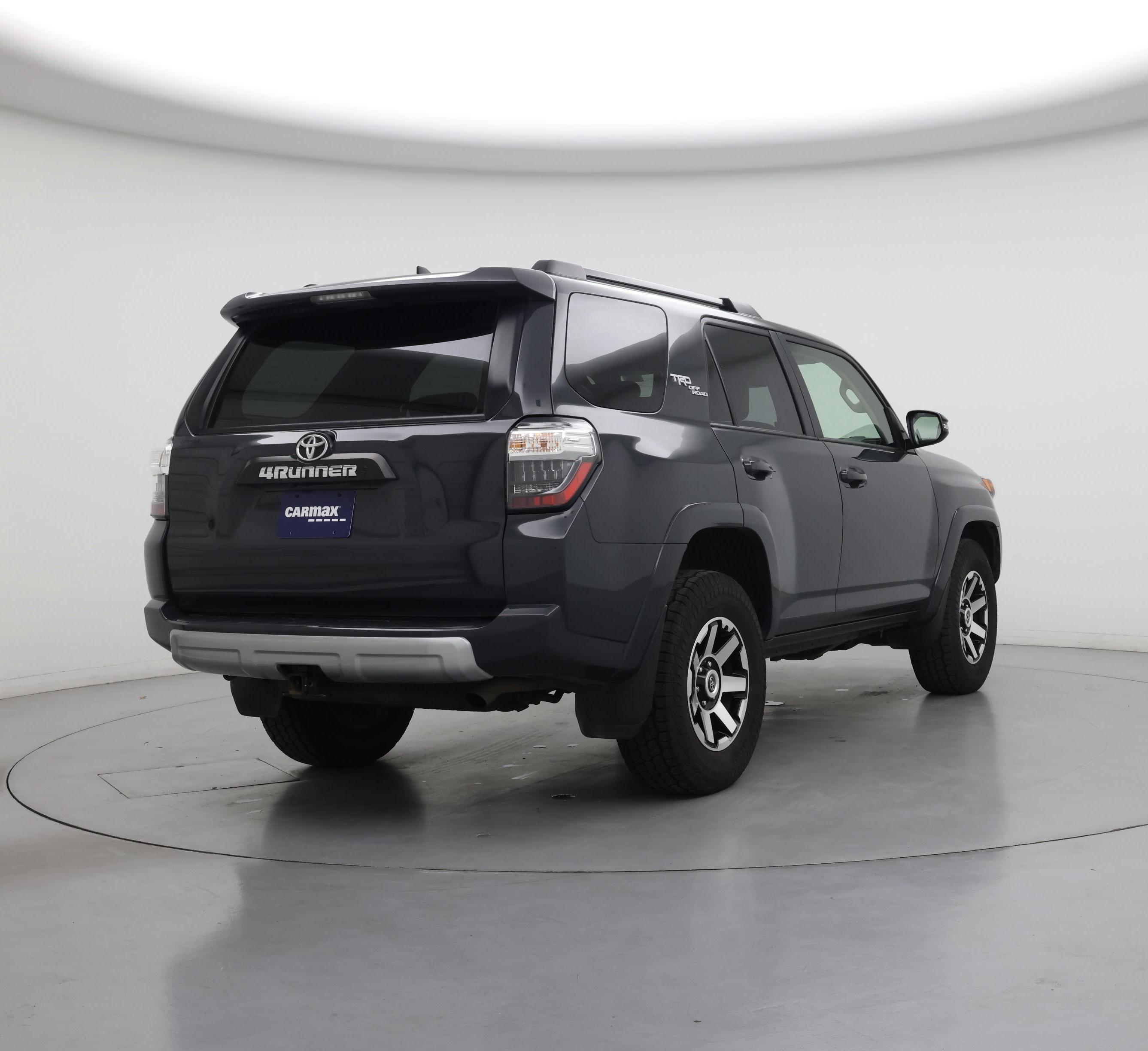 Thumbnail: 2024 Toyota 4Runner - 8