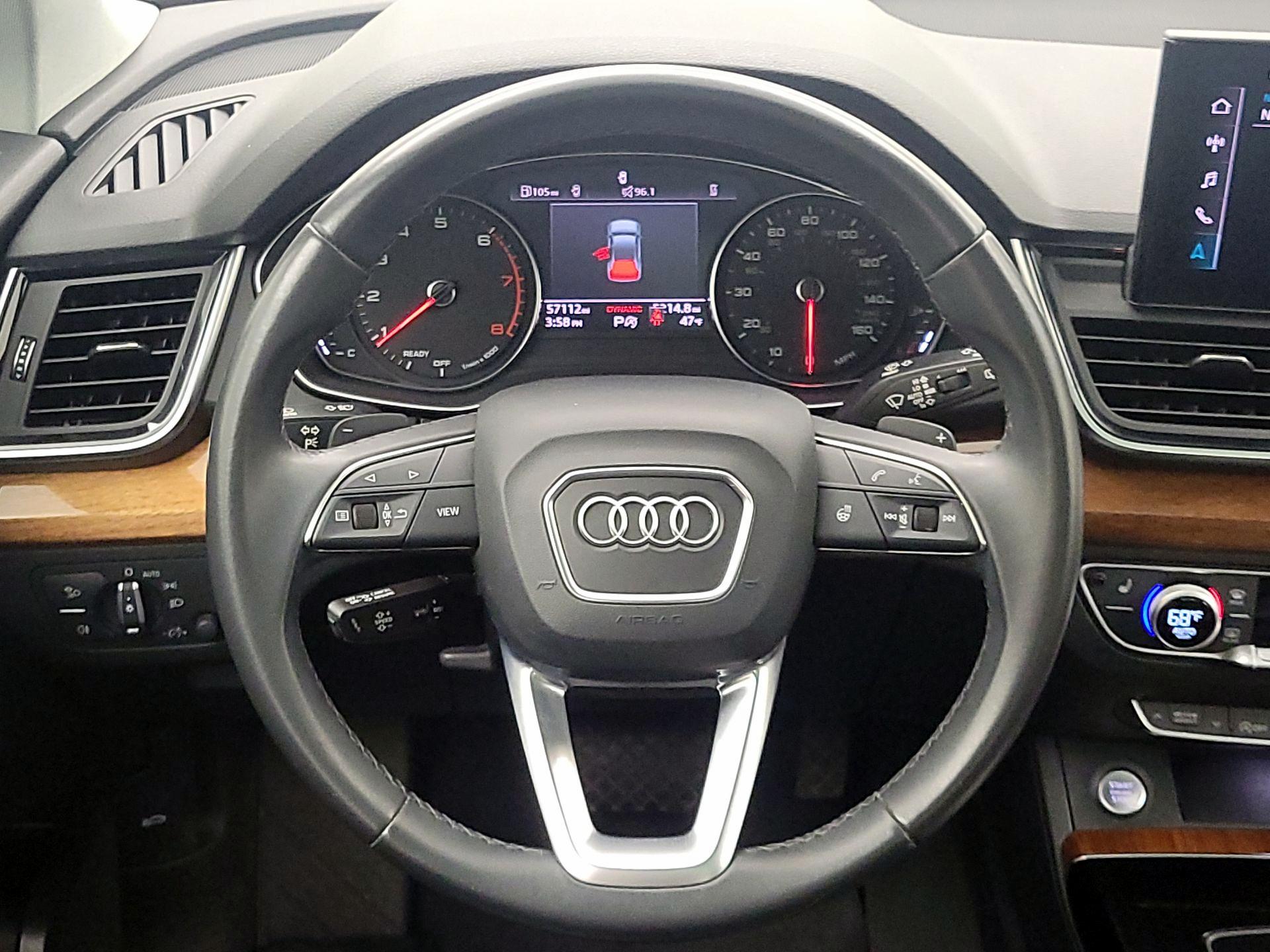 Thumbnail: 2023 Audi Q5 - 10