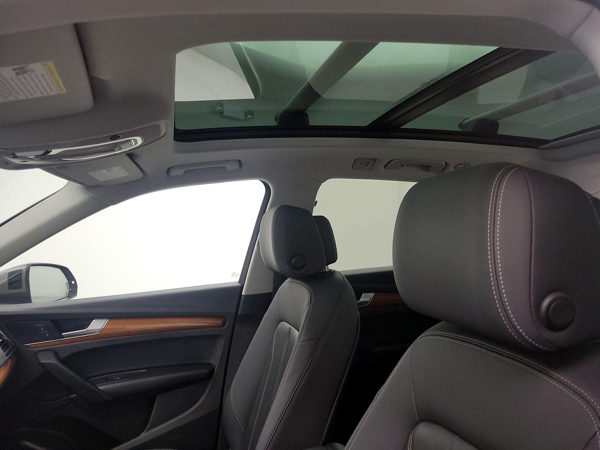 Thumbnail: 2023 Audi Q5 - 20