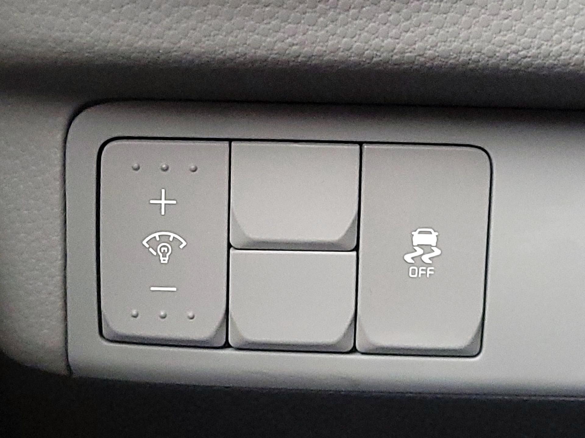 Thumbnail: 2015 Kia Soul - 13