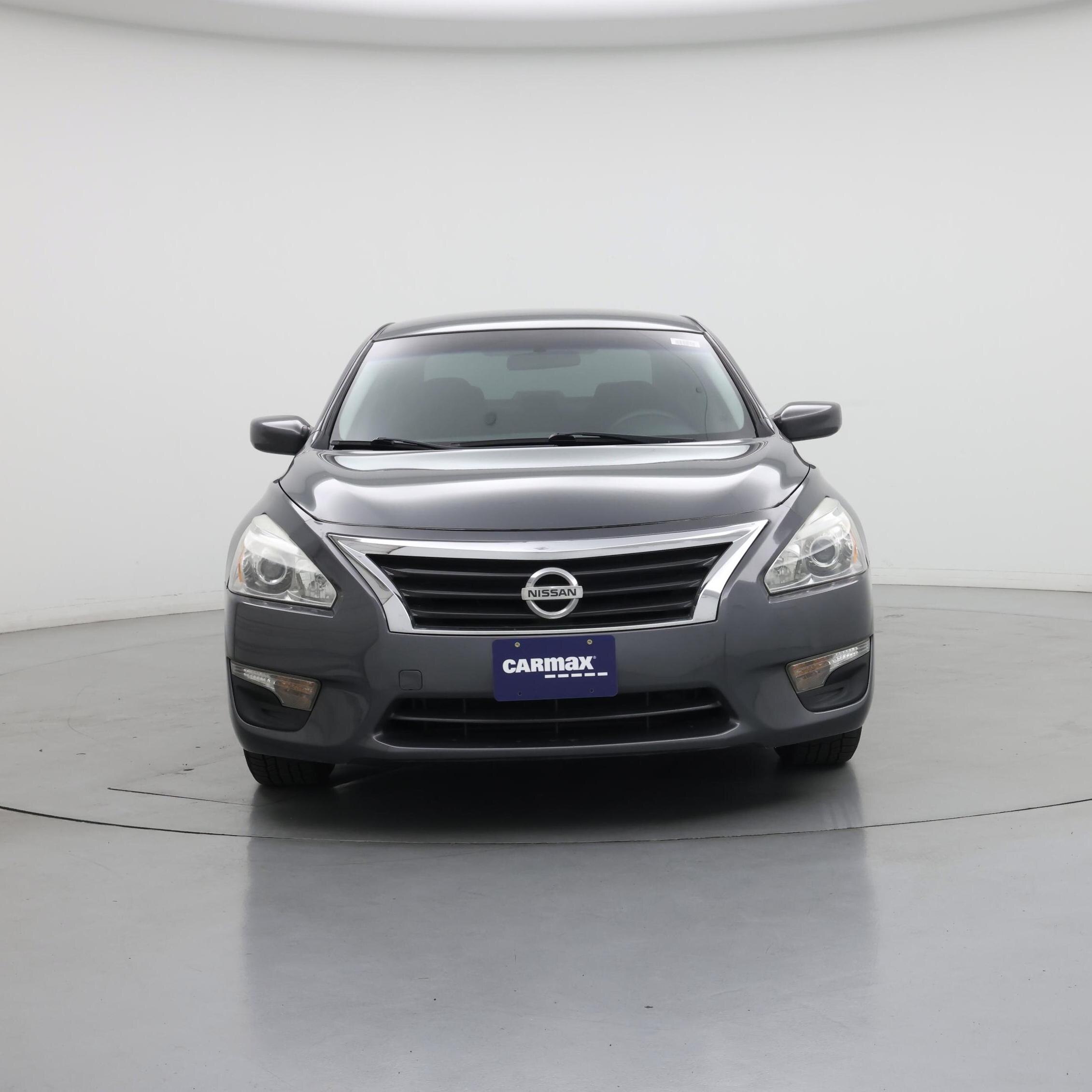 Thumbnail: 2015 Nissan Altima - 5