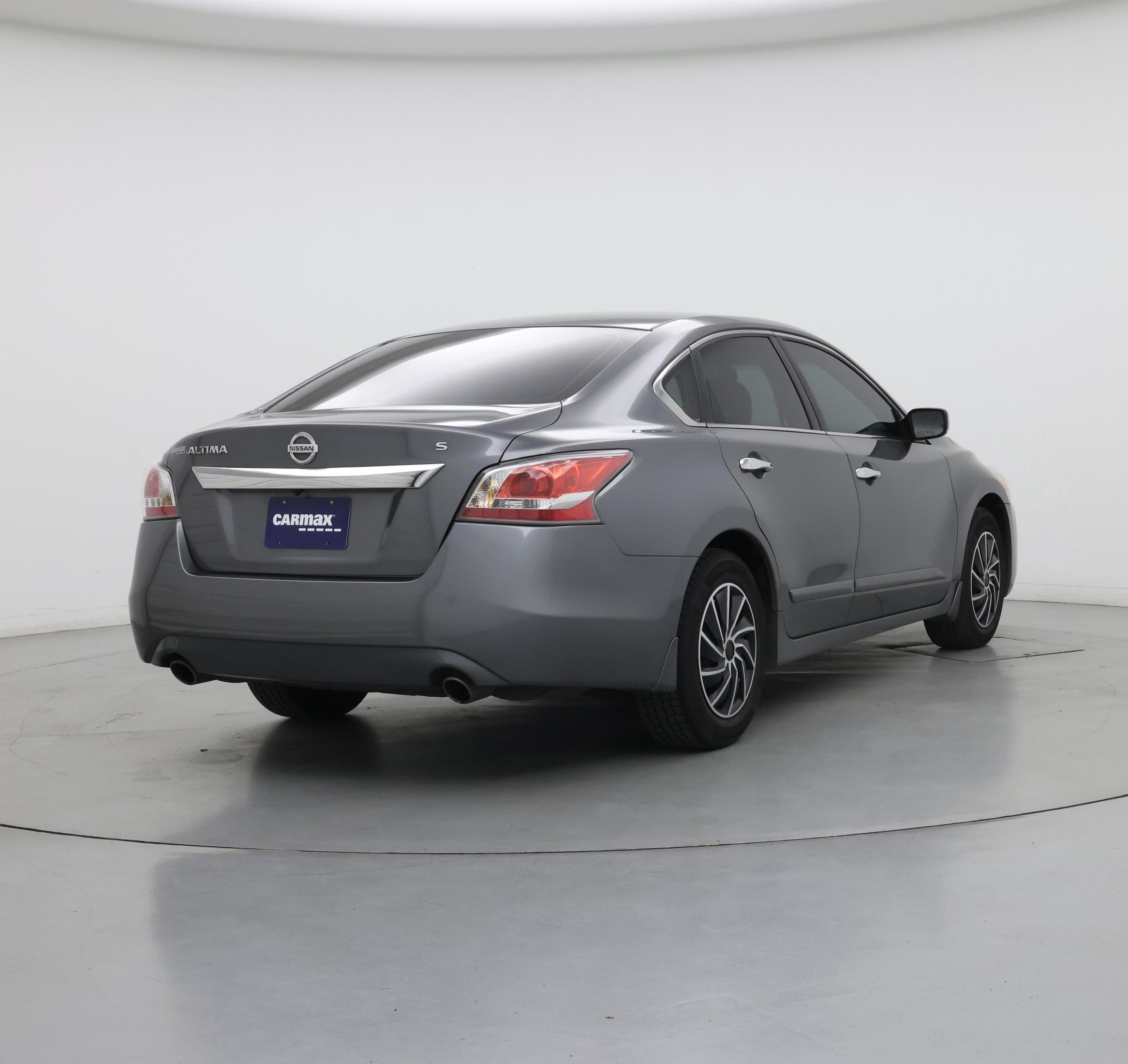 Thumbnail: 2015 Nissan Altima - 8