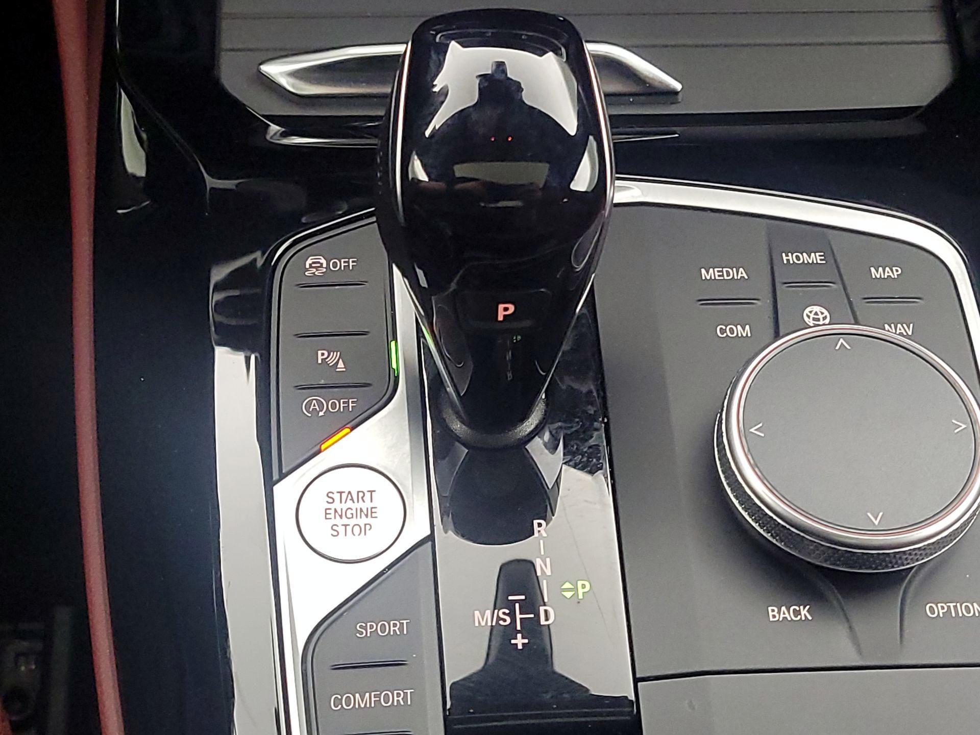 Thumbnail: 2023 BMW X4 - 18