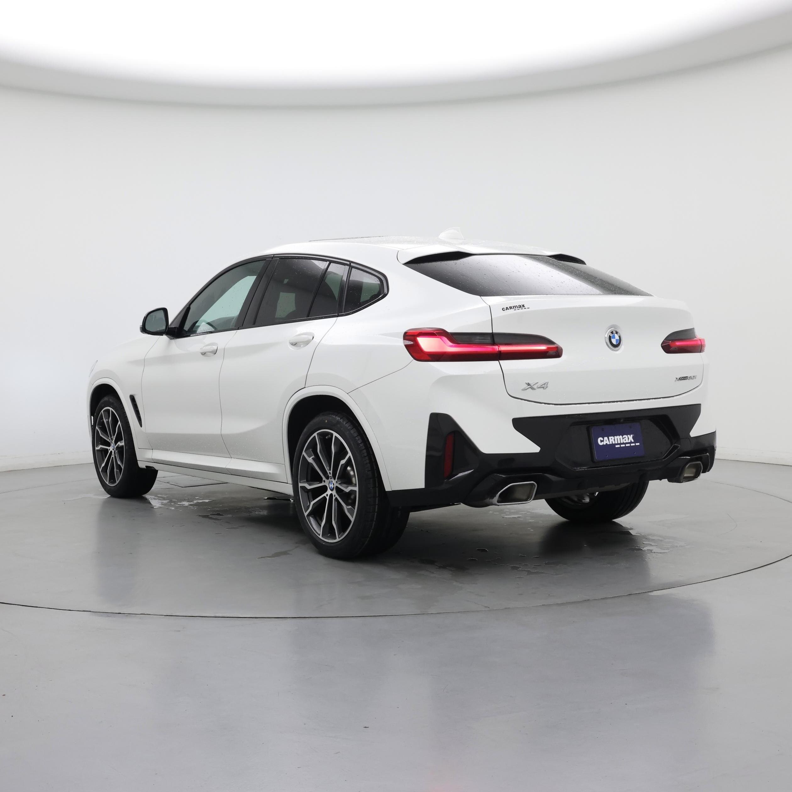 Thumbnail: 2023 BMW X4 - 2