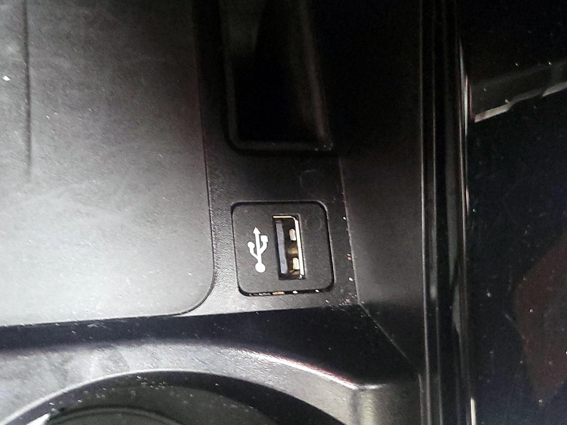 Thumbnail: 2023 BMW X4 - 19