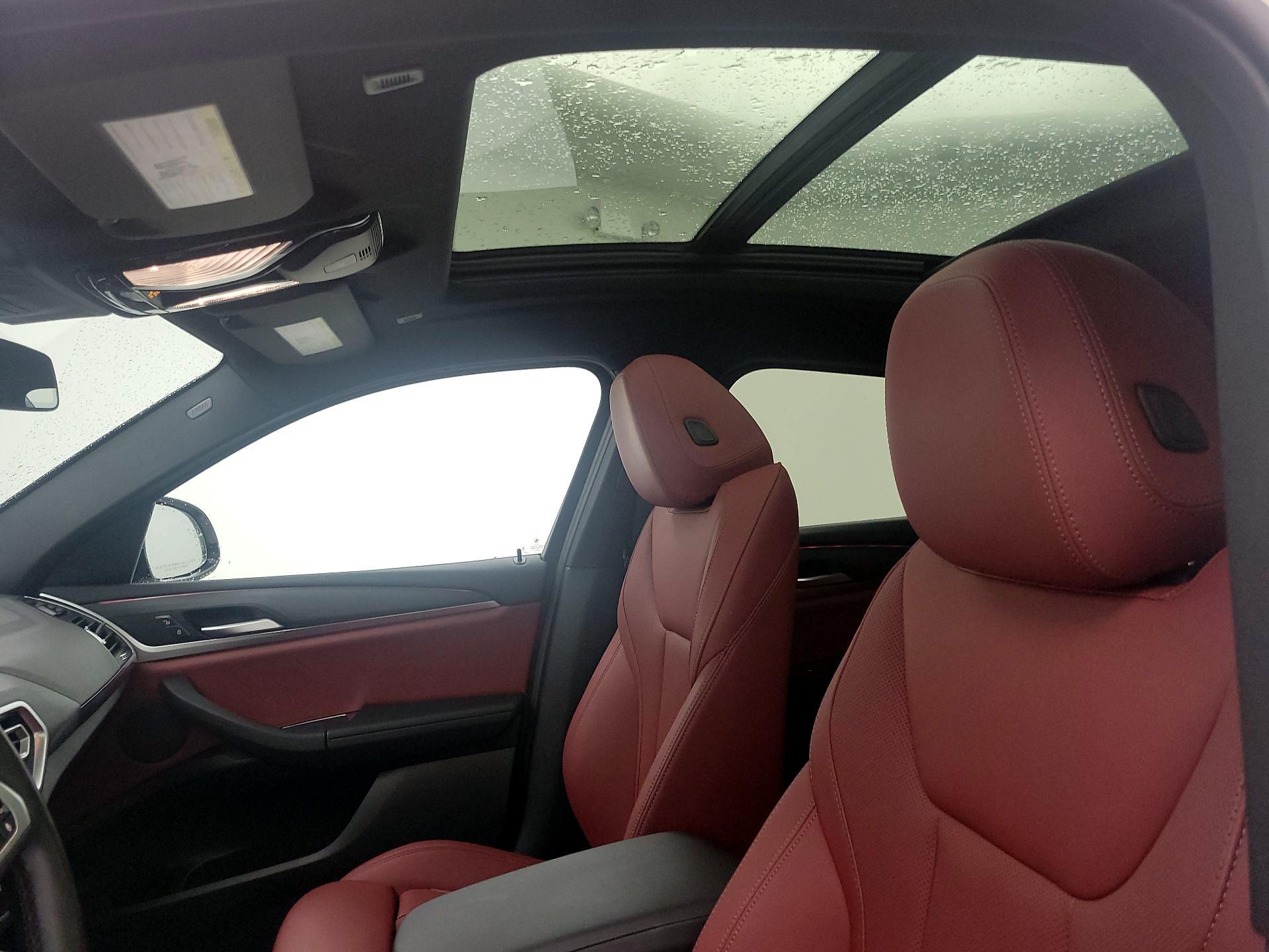 Thumbnail: 2023 BMW X4 - 20