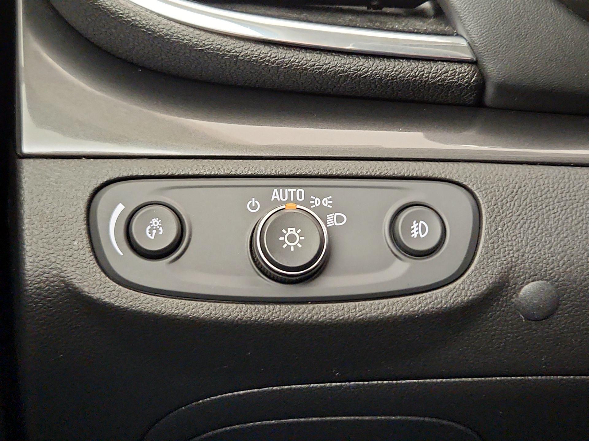 Thumbnail: 2019 Buick Encore - 13