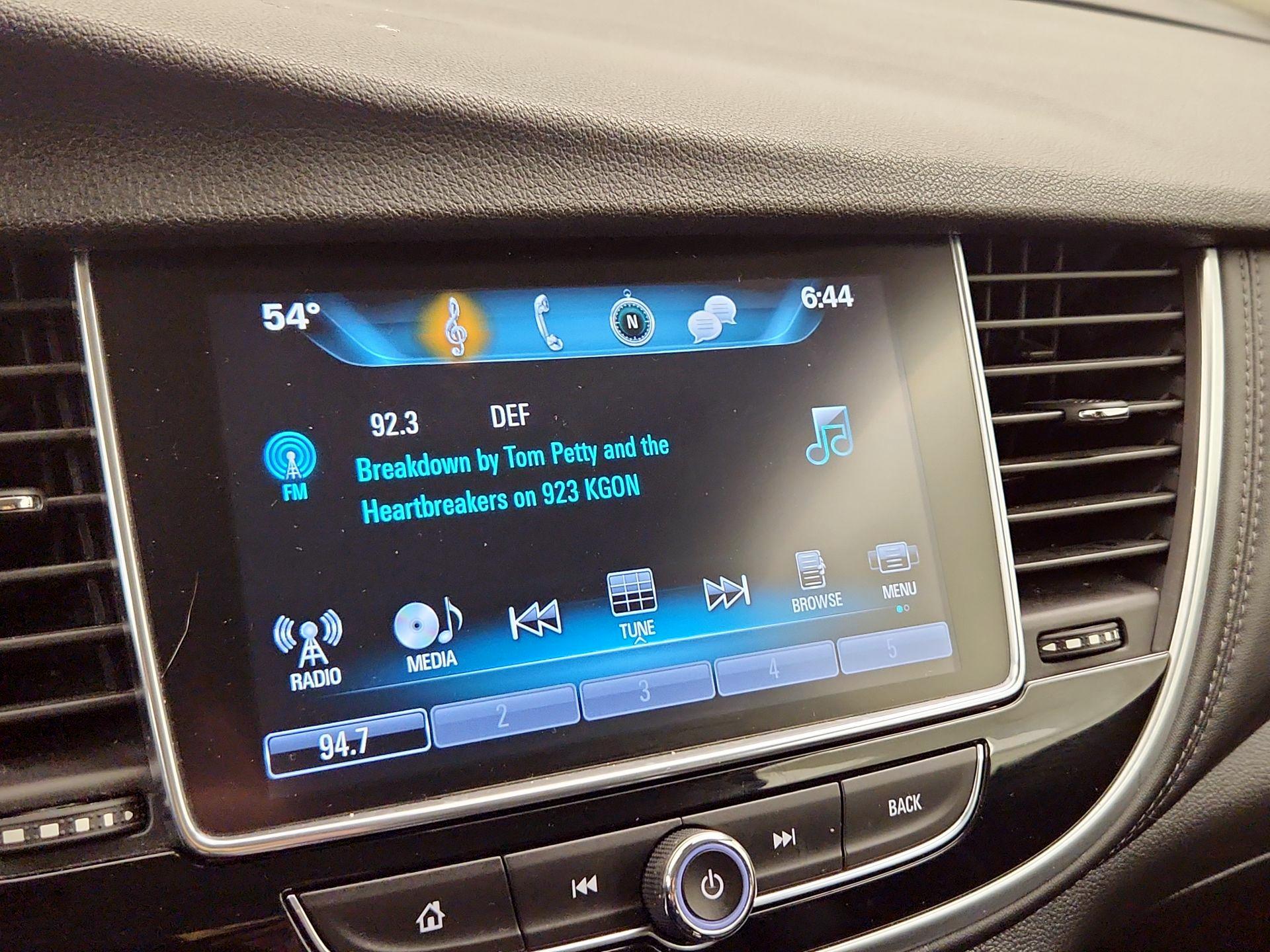 Thumbnail: 2019 Buick Encore - 15