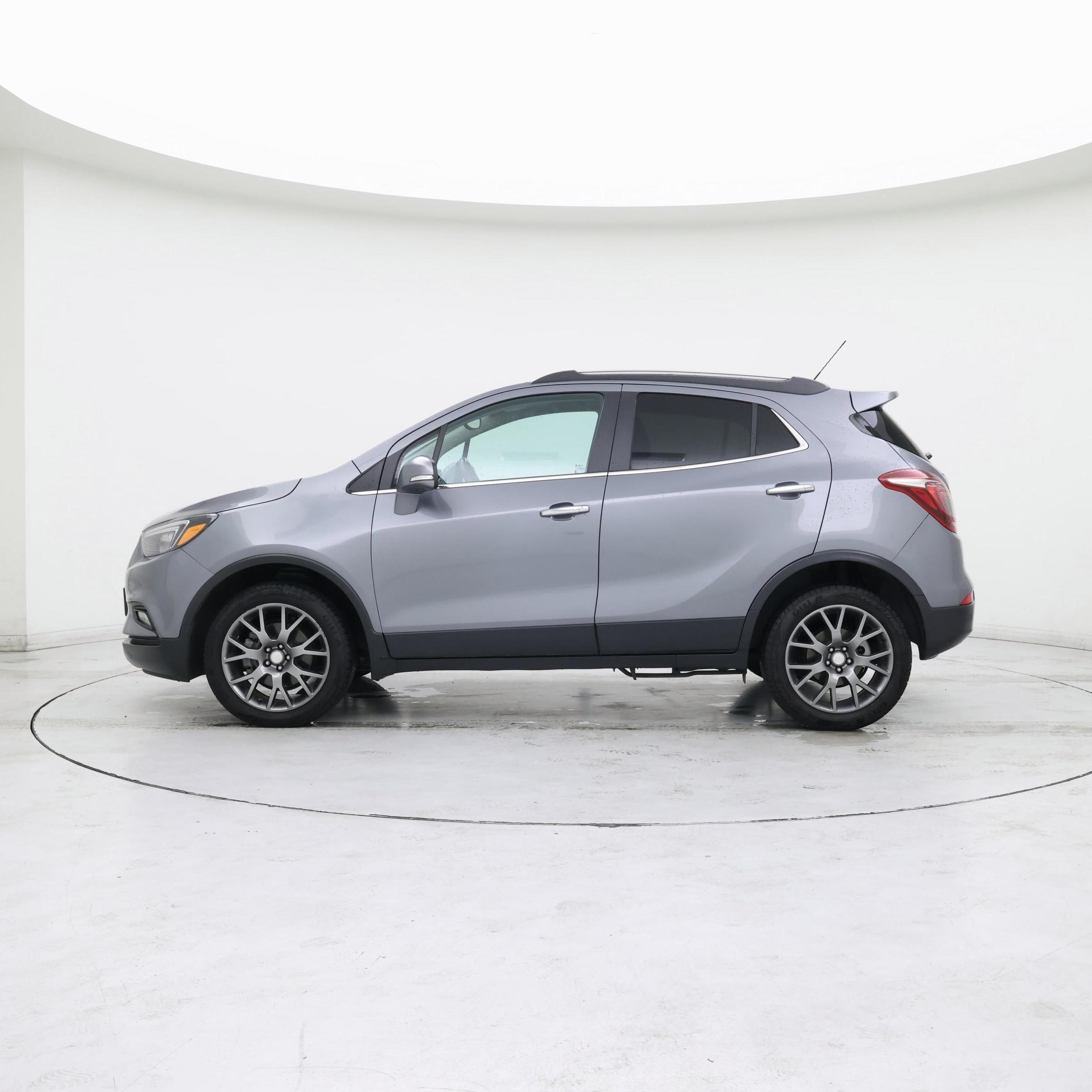 Thumbnail: 2019 Buick Encore - 3