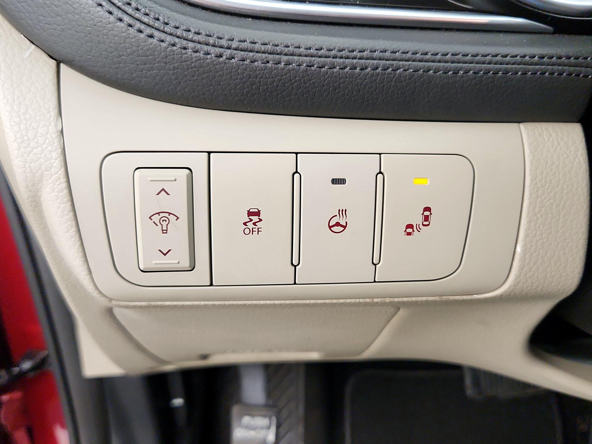 Thumbnail: 2014 Kia Optima - 13