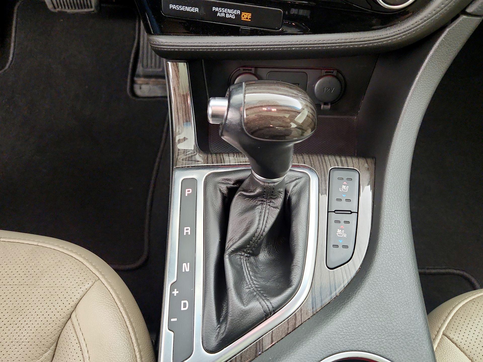 Thumbnail: 2014 Kia Optima - 18