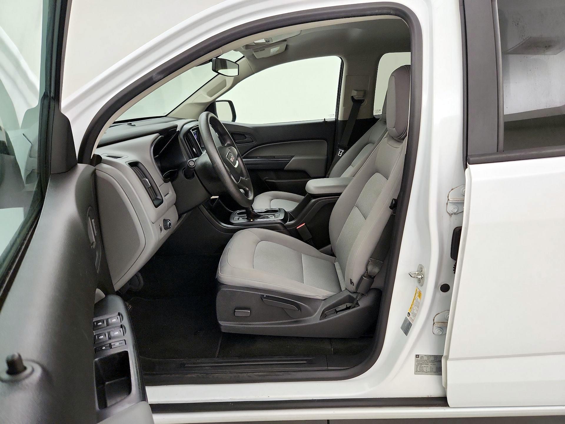 Thumbnail: 2017 GMC Canyon - 11
