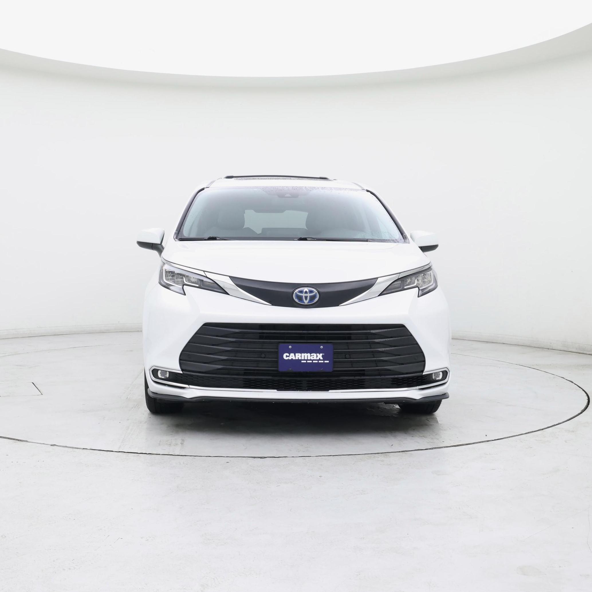 Thumbnail: 2022 Toyota Sienna - 5