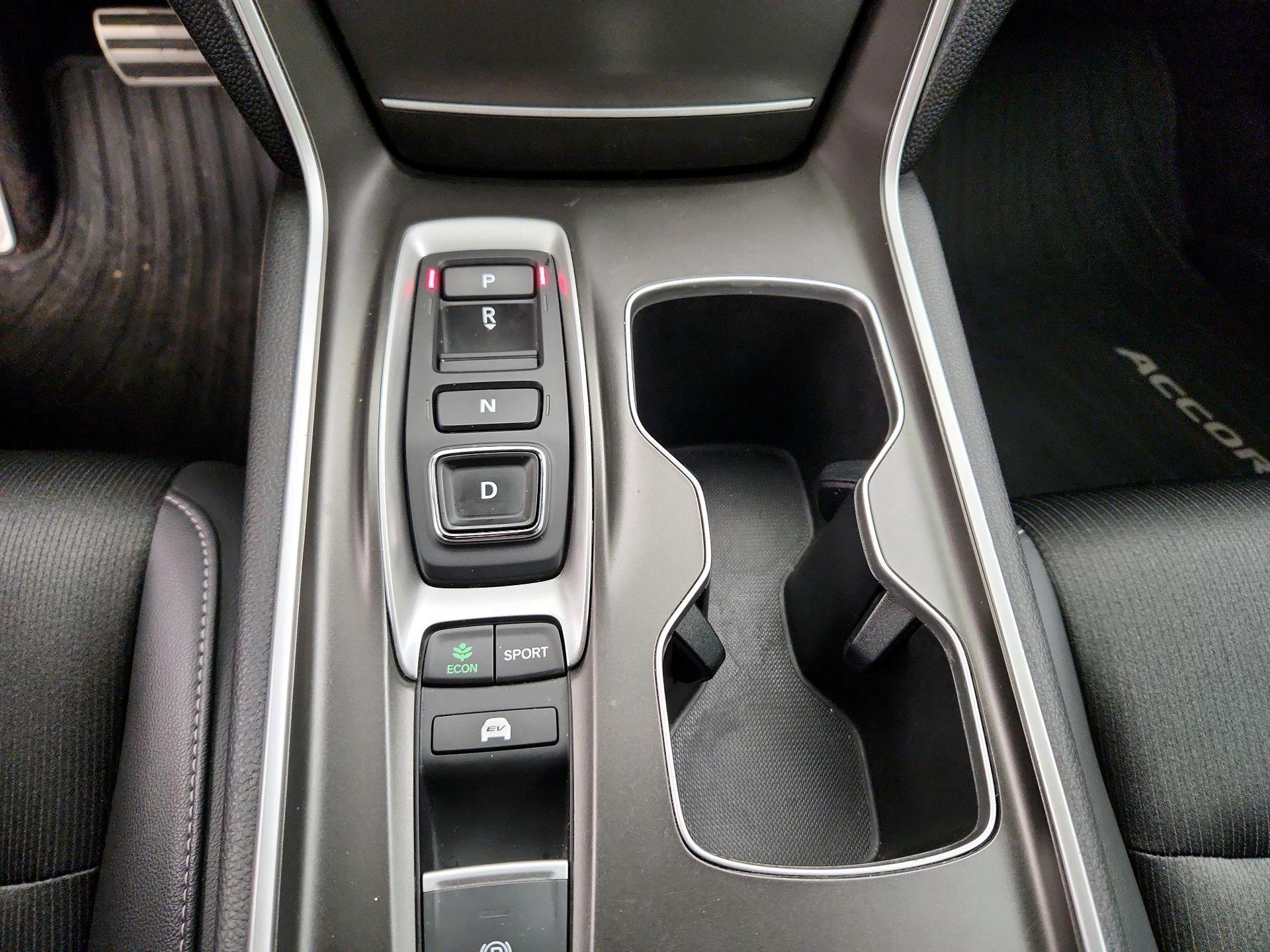 Thumbnail: 2022 Honda Accord - 17