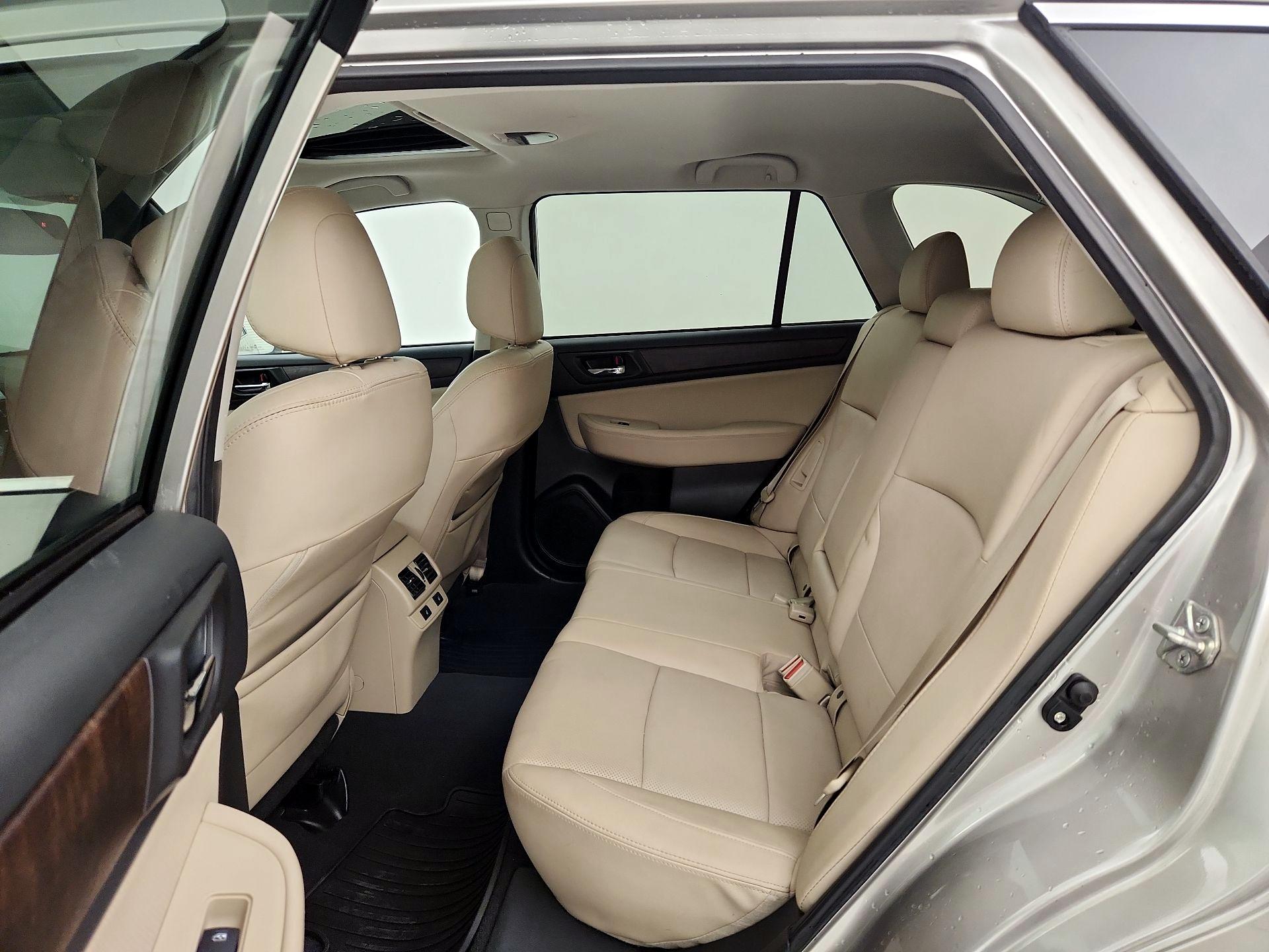 Thumbnail: 2017 Subaru Outback - 20