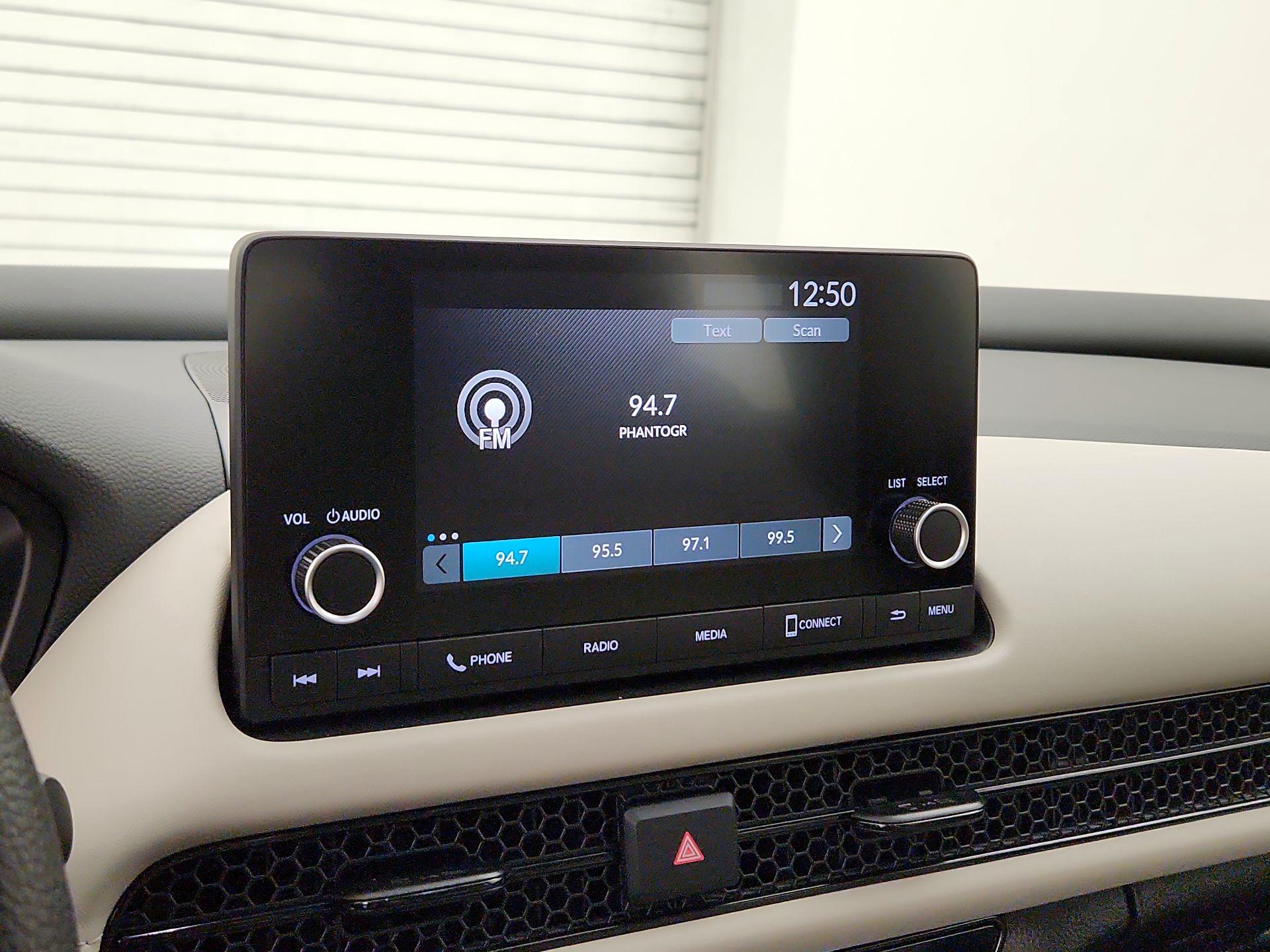 Thumbnail: 2025 Honda HR-V - 15