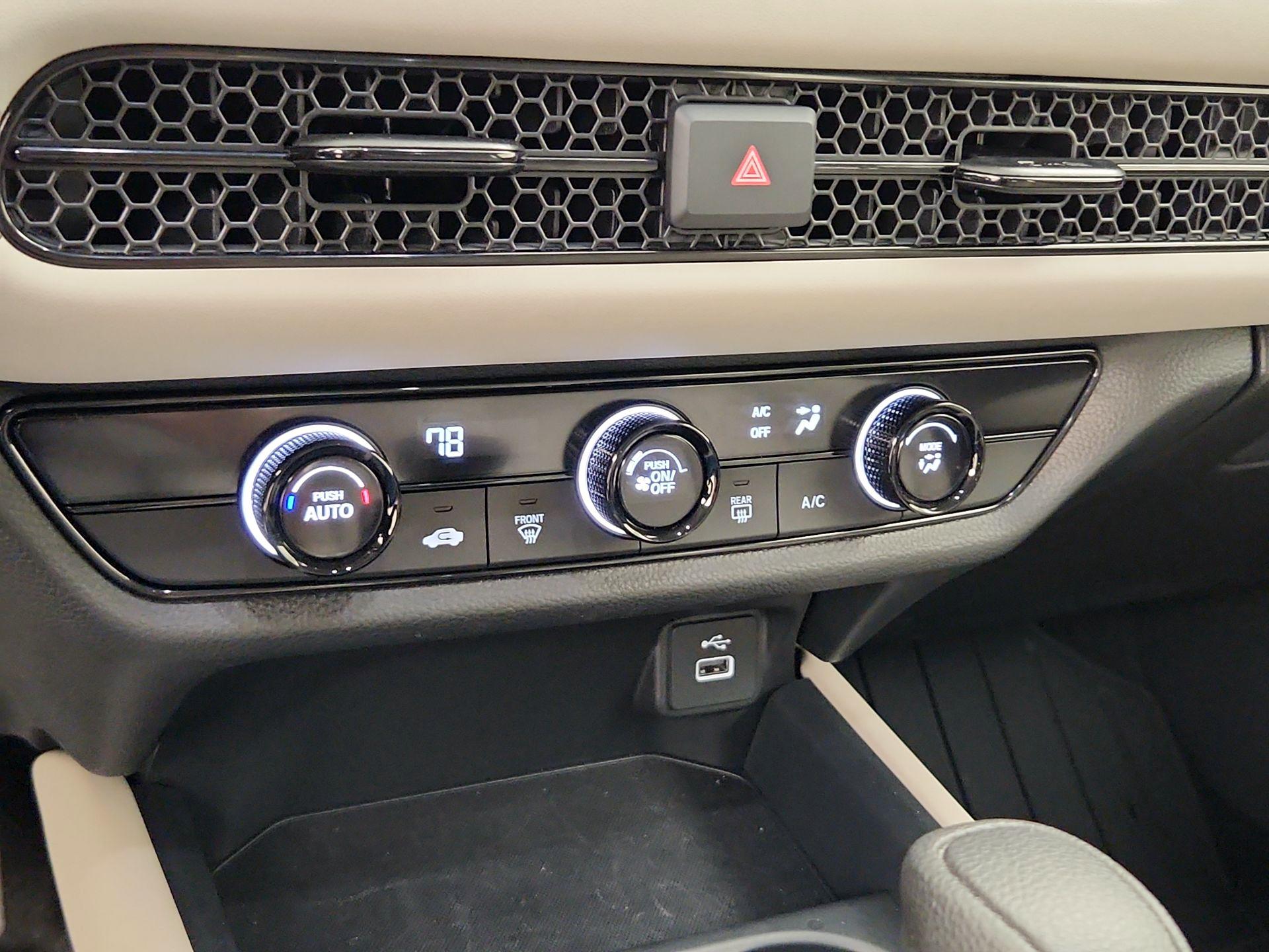 Thumbnail: 2025 Honda HR-V - 16