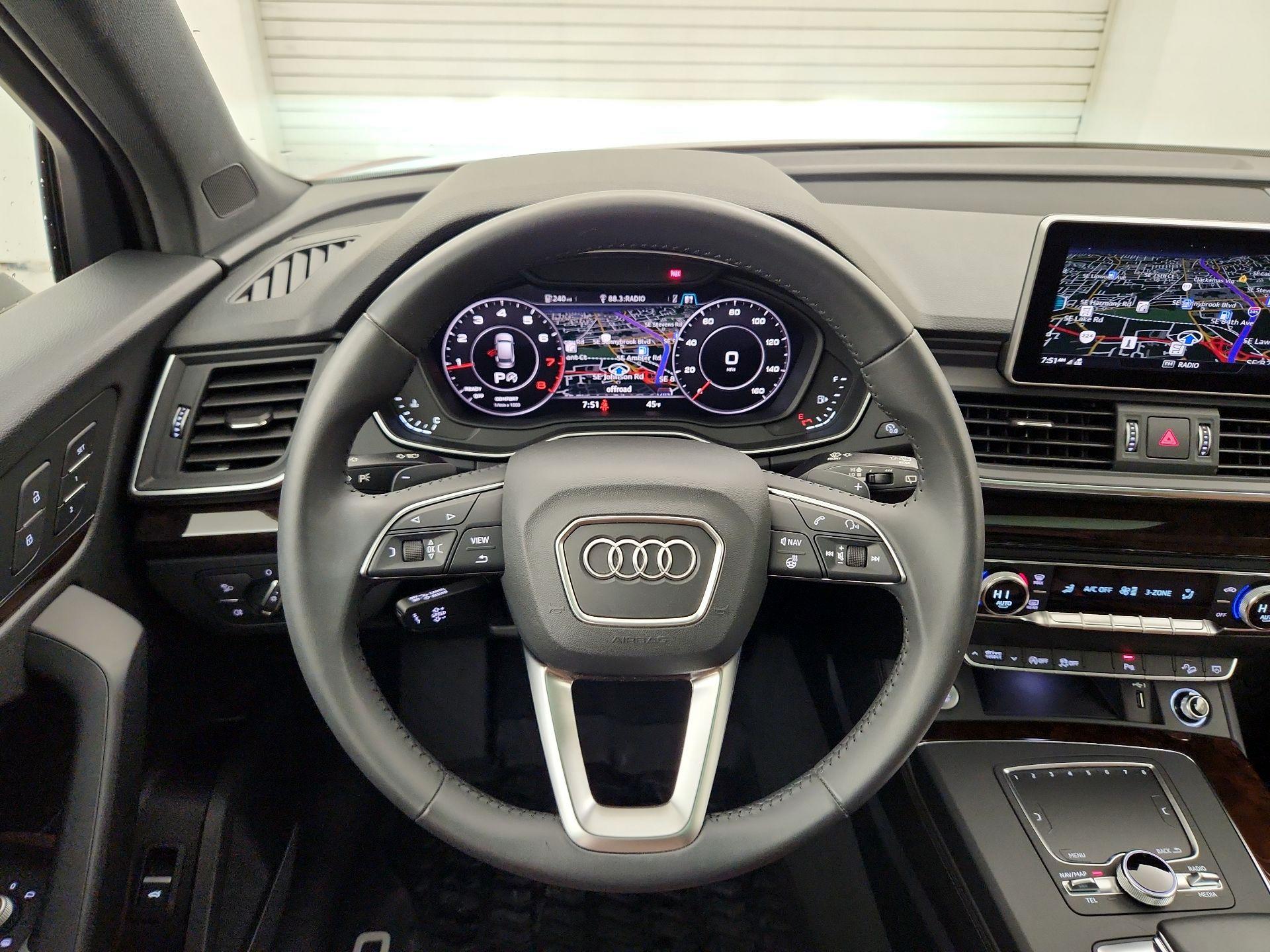 Thumbnail: 2019 Audi Q5 - 10