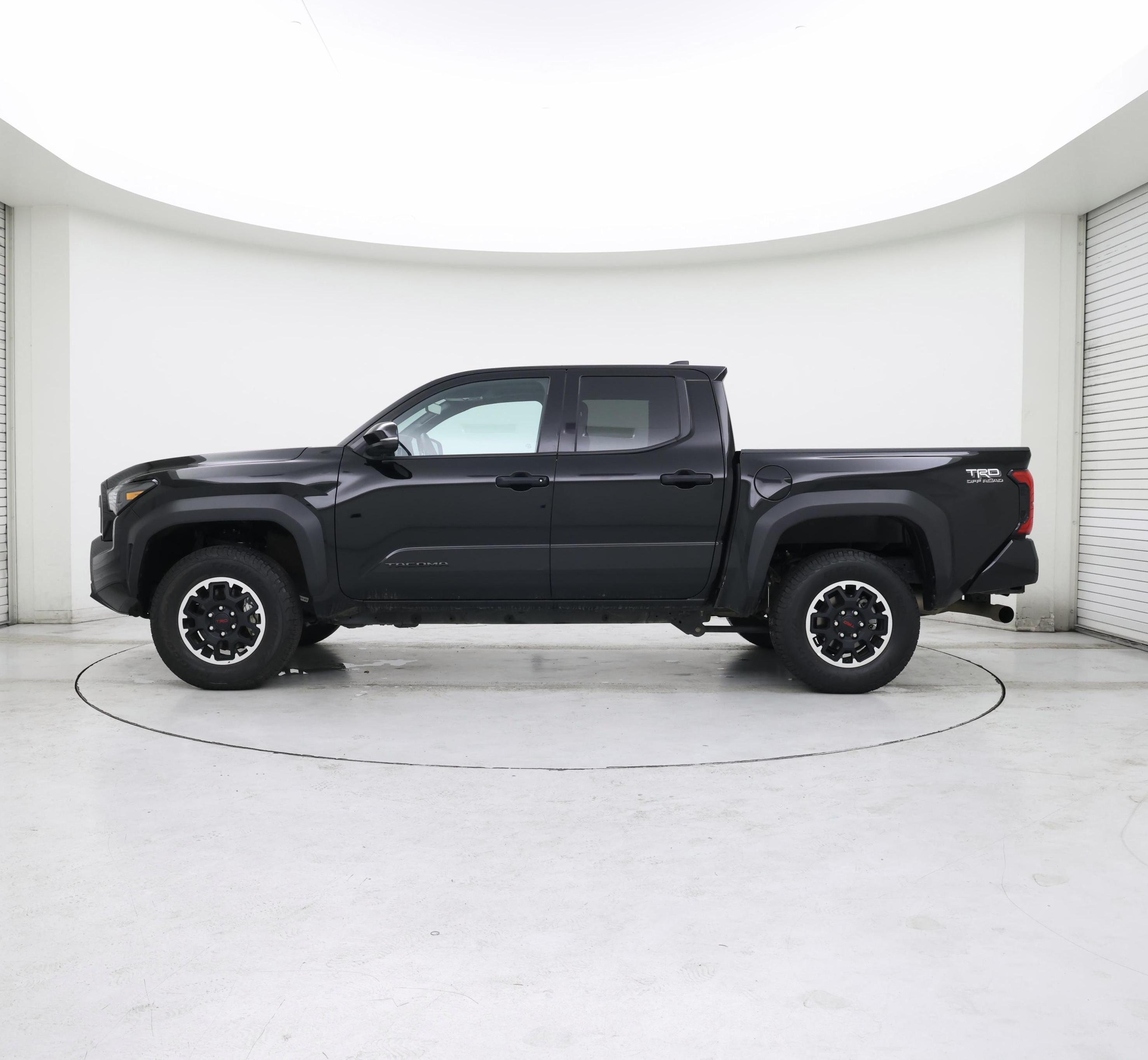 Thumbnail: 2025 Toyota Tacoma - 3