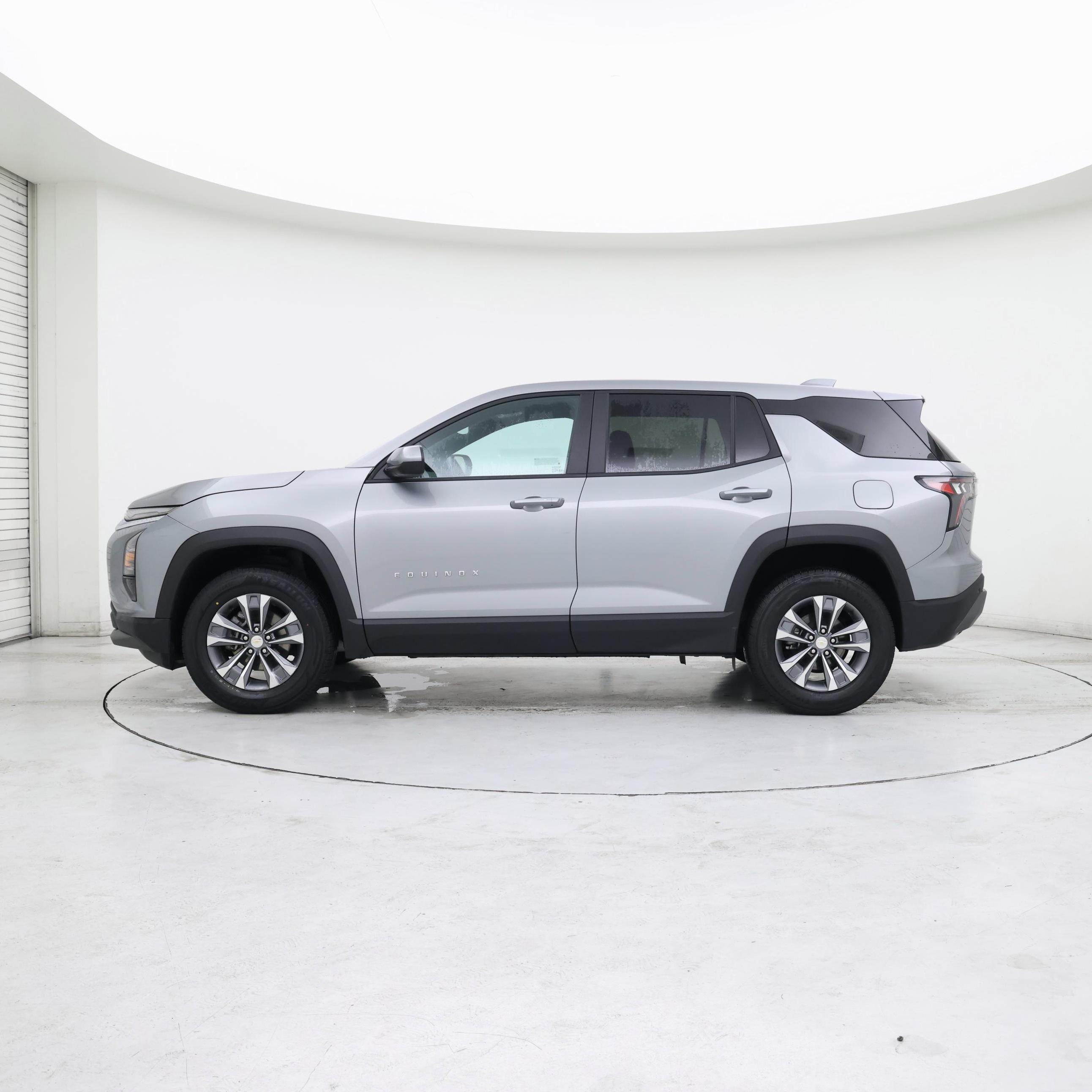 Thumbnail: 2025 Chevrolet Equinox - 3