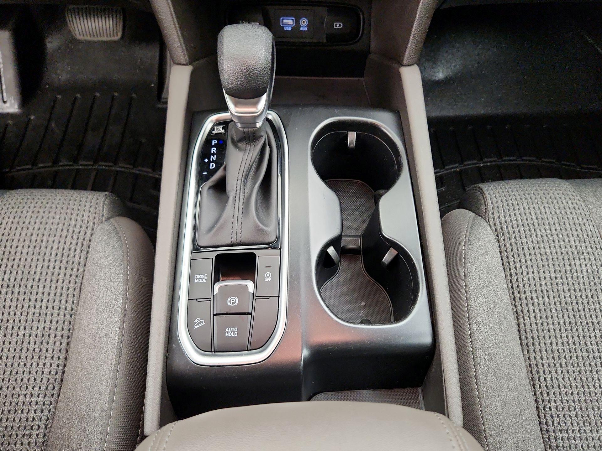 Thumbnail: 2020 Hyundai Santa Fe - 17
