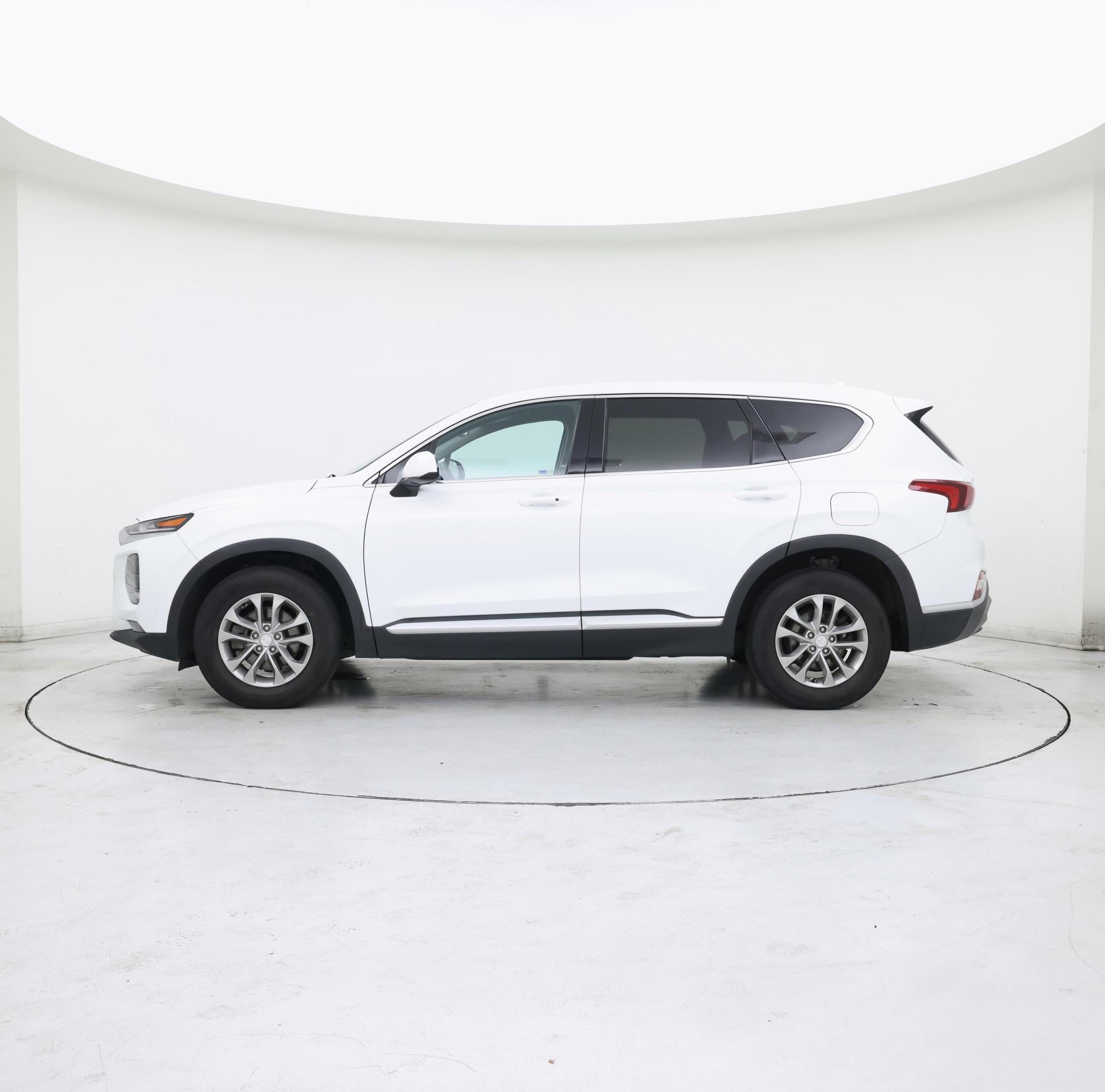 Thumbnail: 2020 Hyundai Santa Fe - 3