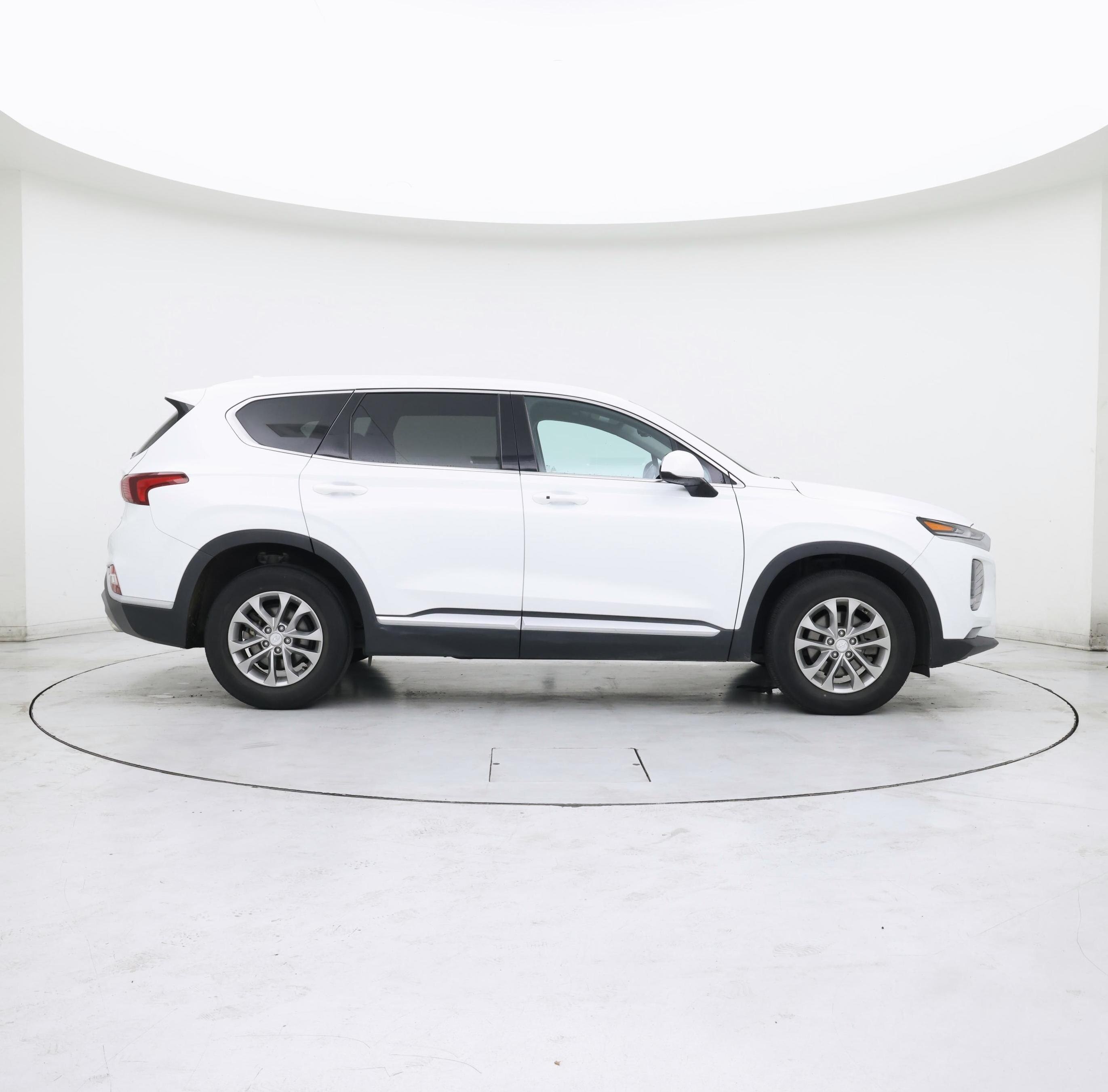 Thumbnail: 2020 Hyundai Santa Fe - 7