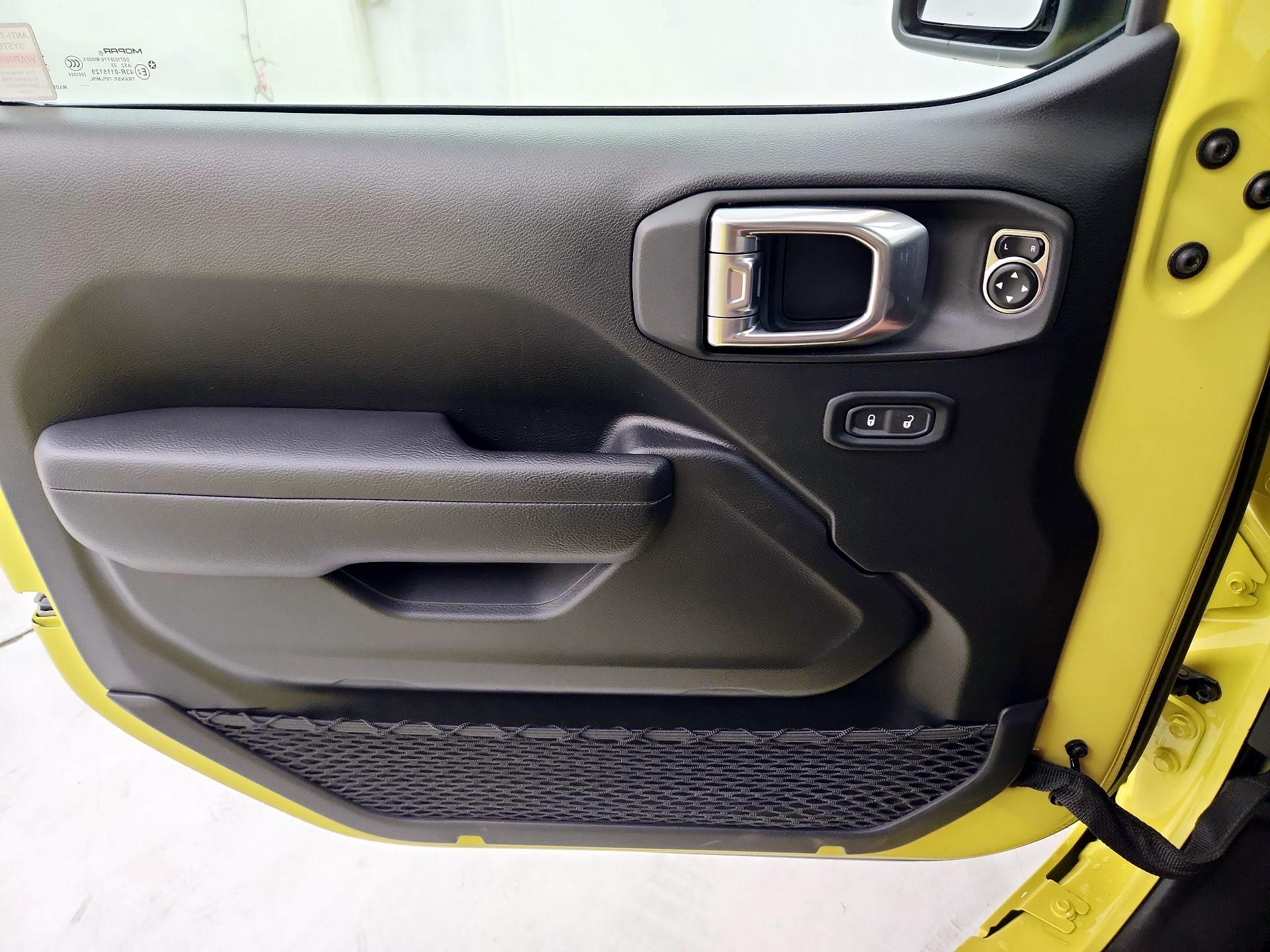 Thumbnail: 2024 Jeep Wrangler - 12