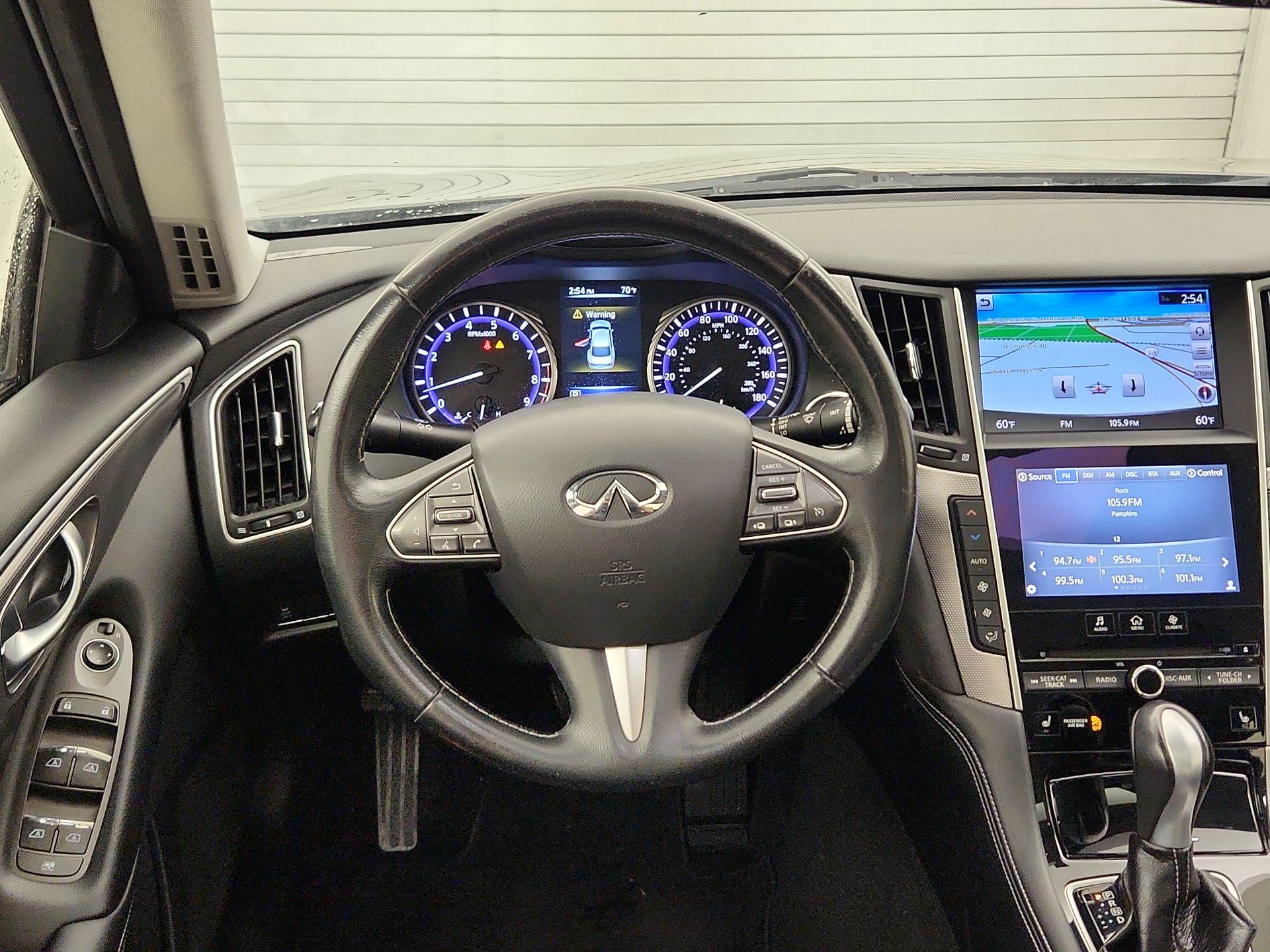 Thumbnail: 2015 INFINITI Q50 - 10