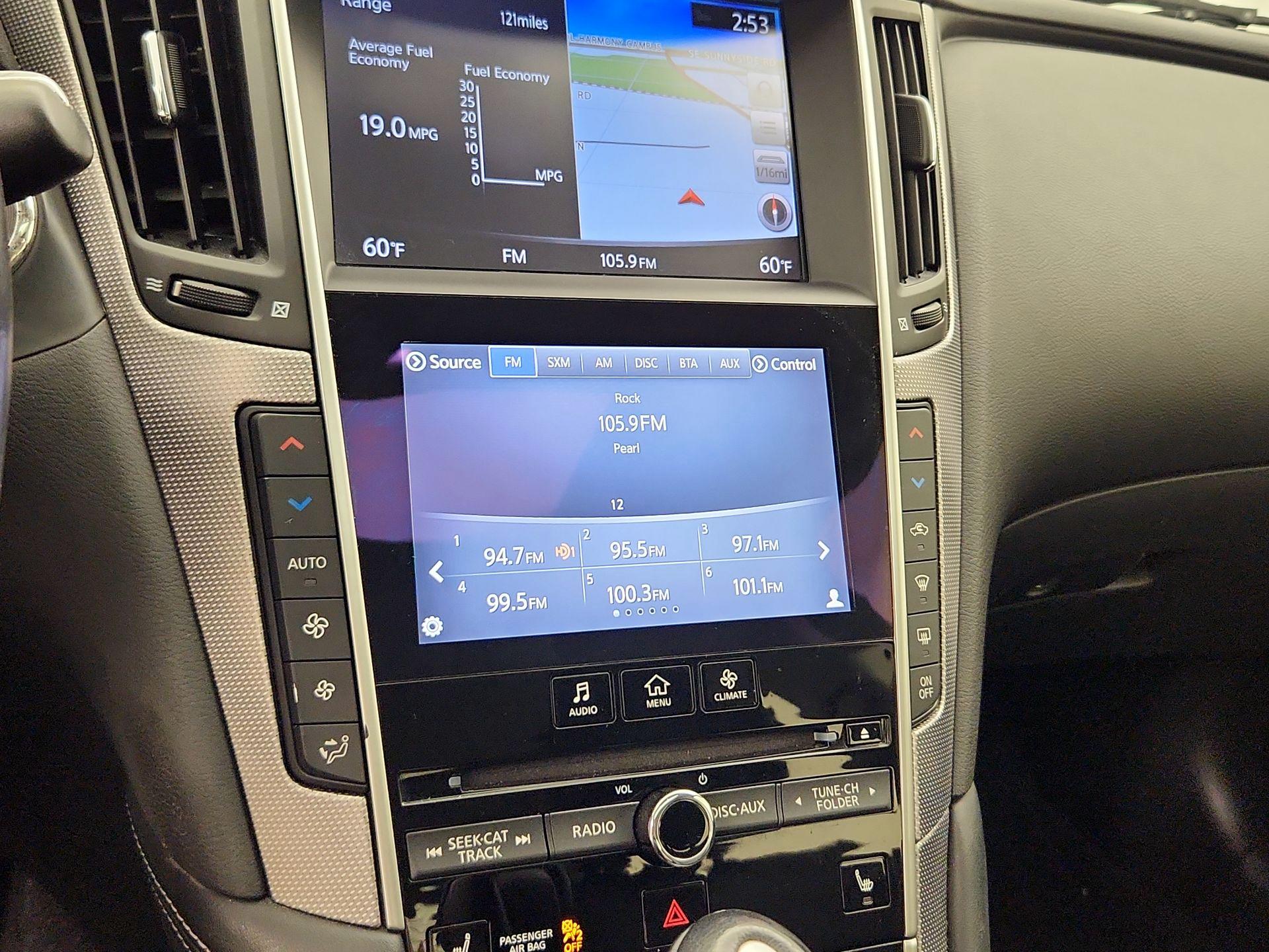 Thumbnail: 2015 INFINITI Q50 - 16