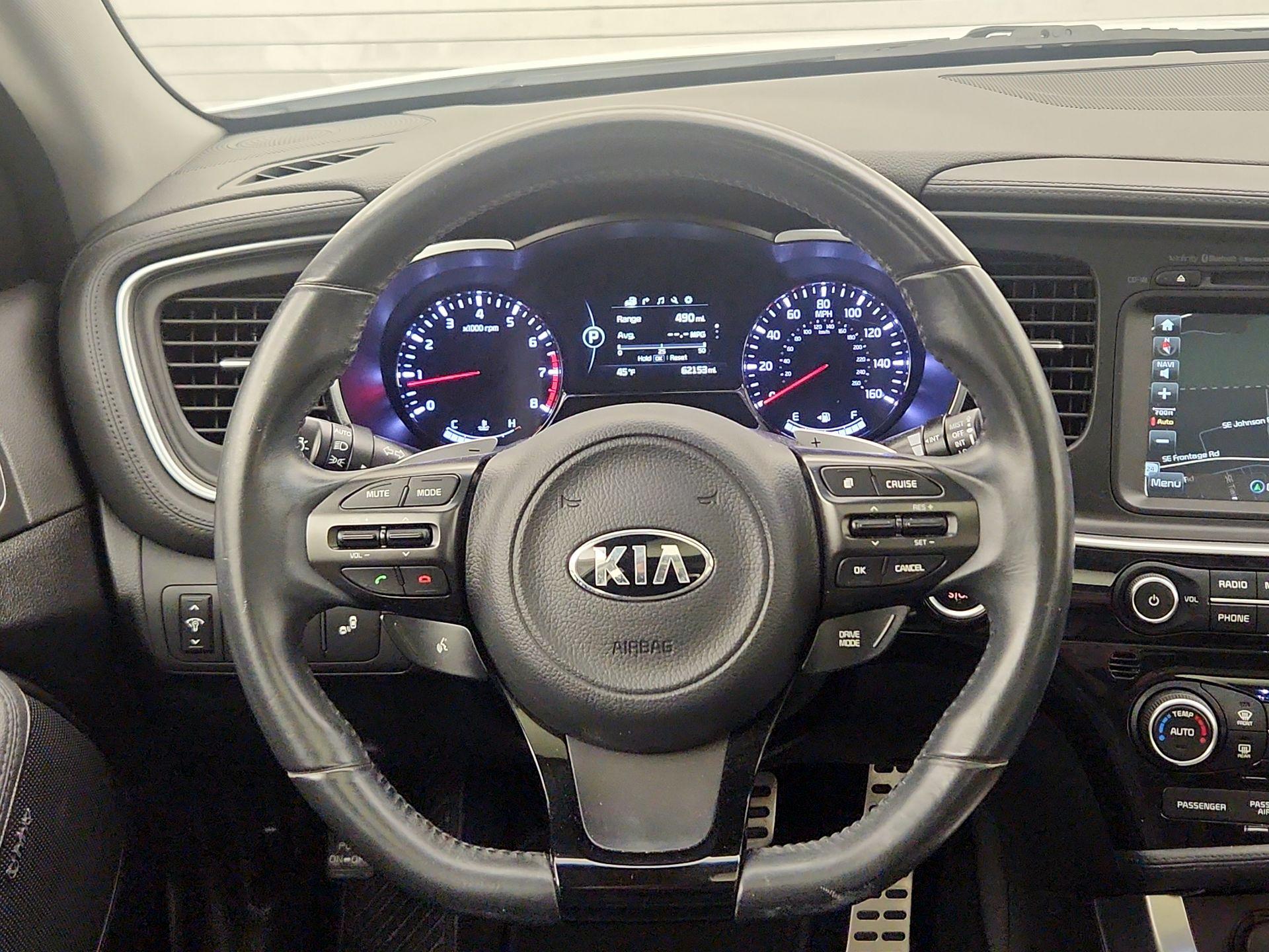 Thumbnail: 2015 Kia Optima - 10