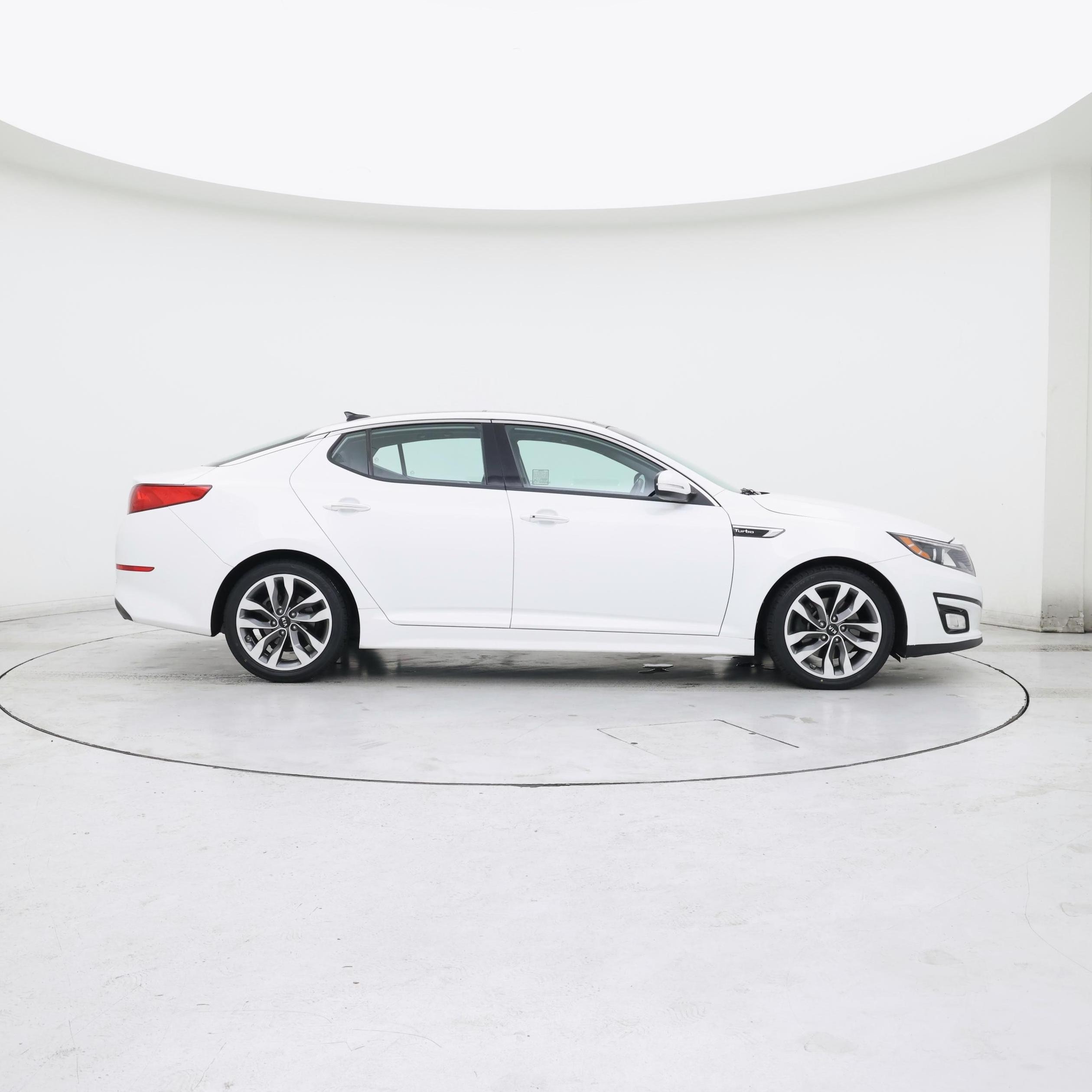 Thumbnail: 2015 Kia Optima - 7