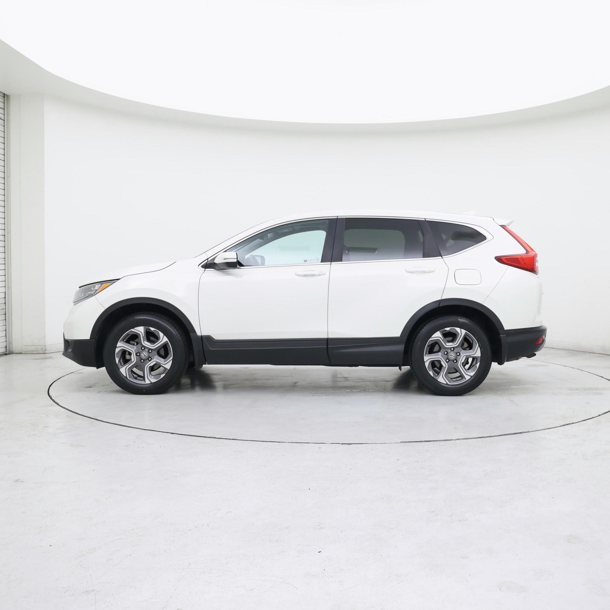 Thumbnail: 2017 Honda CR-V - 3